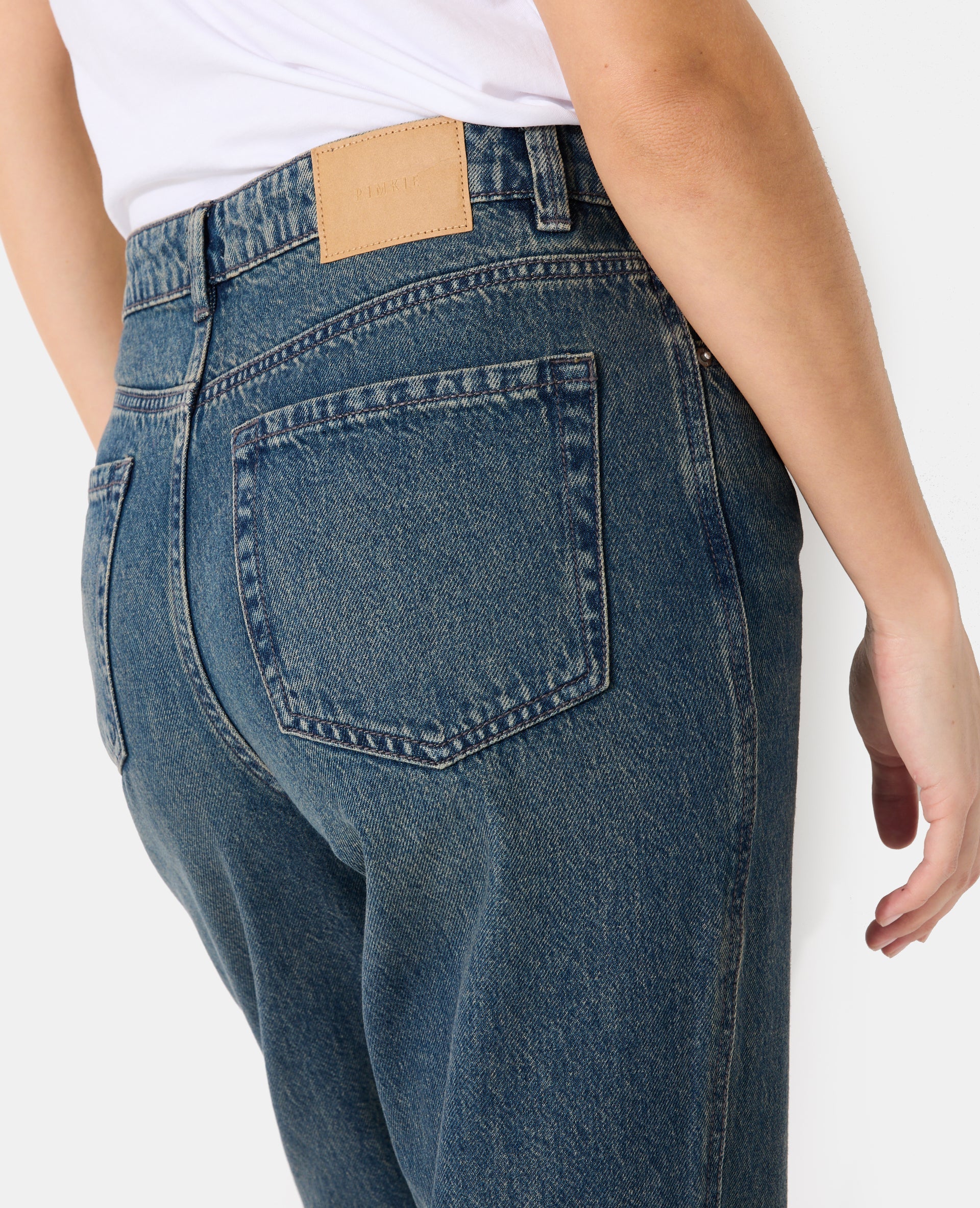 J90-2 / Jean straight taille medium