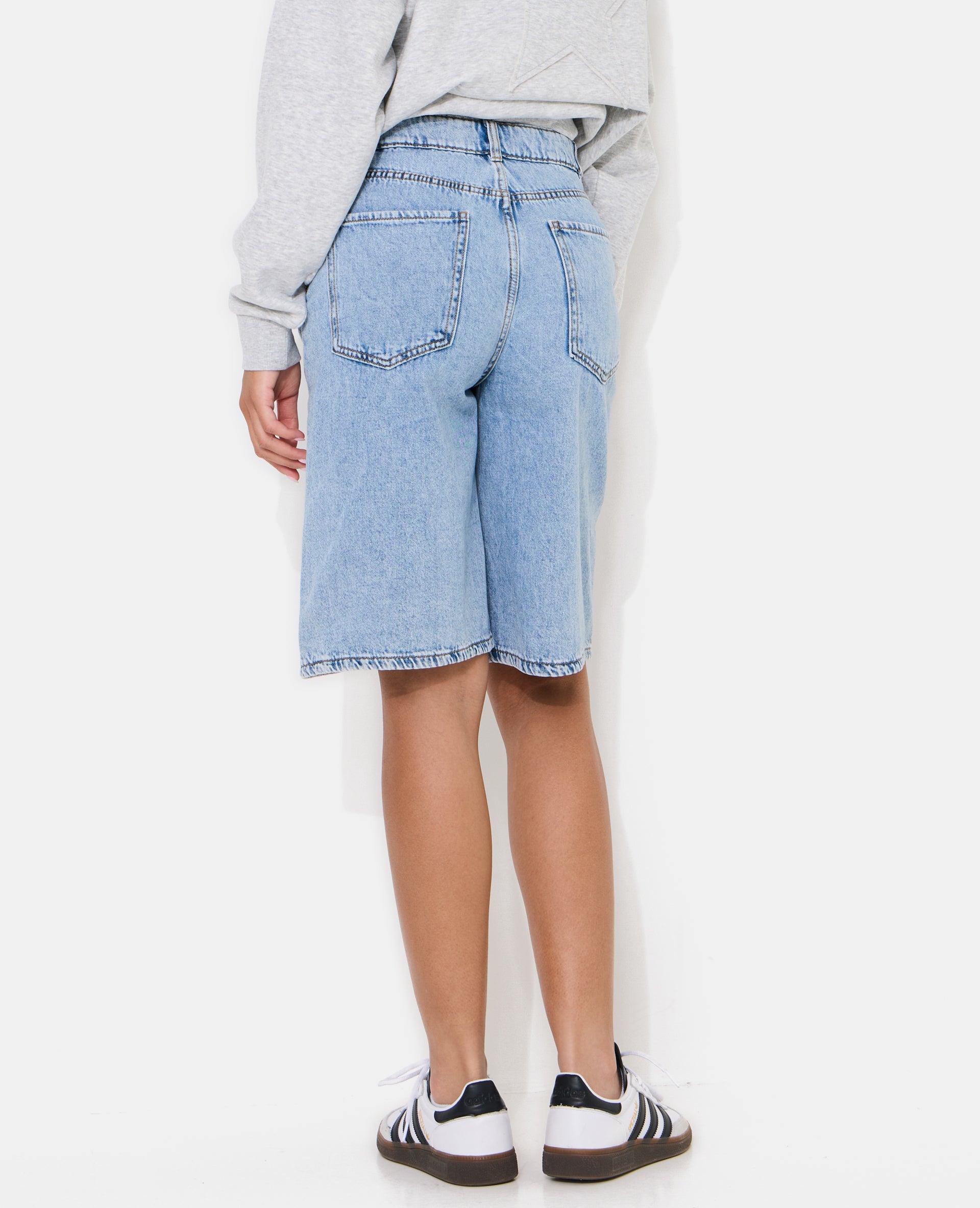 Bermuda en jean taille haute avec mini-strass