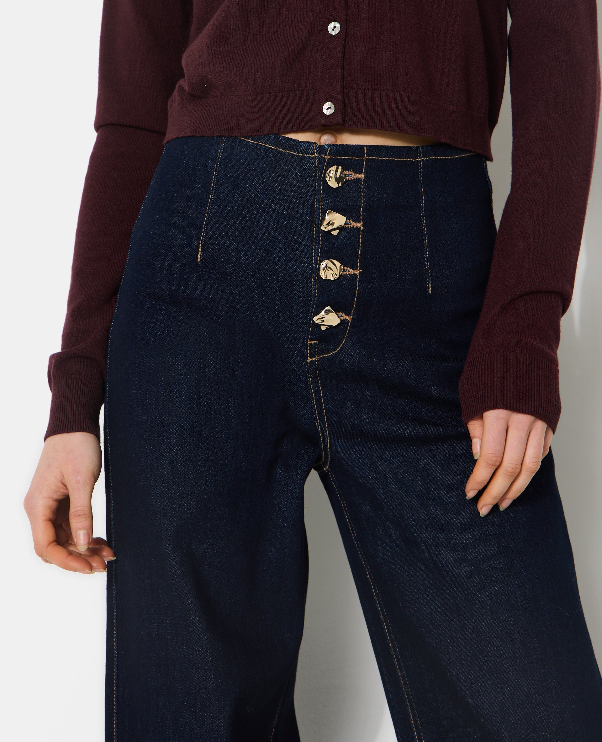 Jean wide avec boutons fantaisie