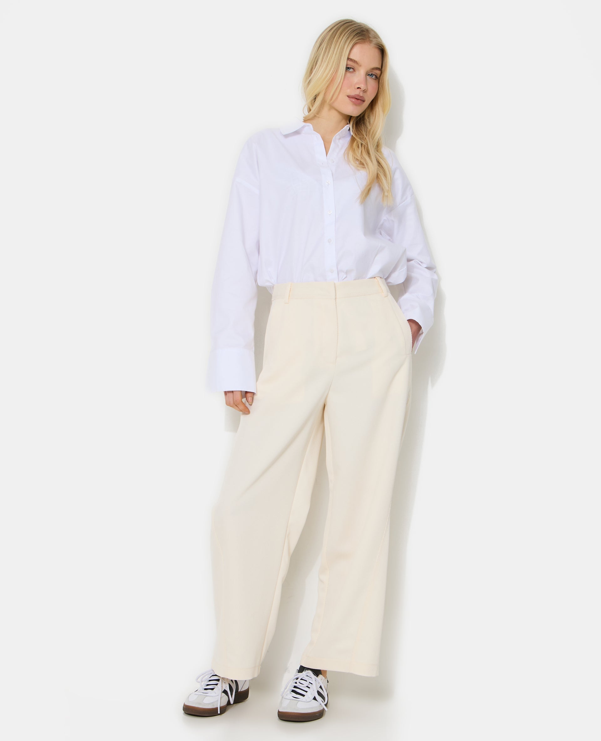 Pantalon barrel en tissu texturé