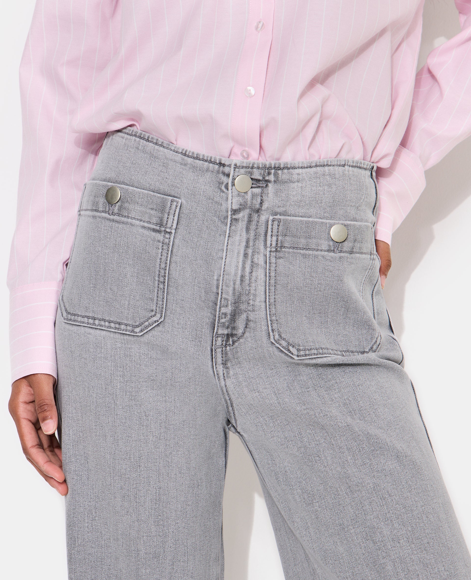 Jean wide taille haute avec poches devant