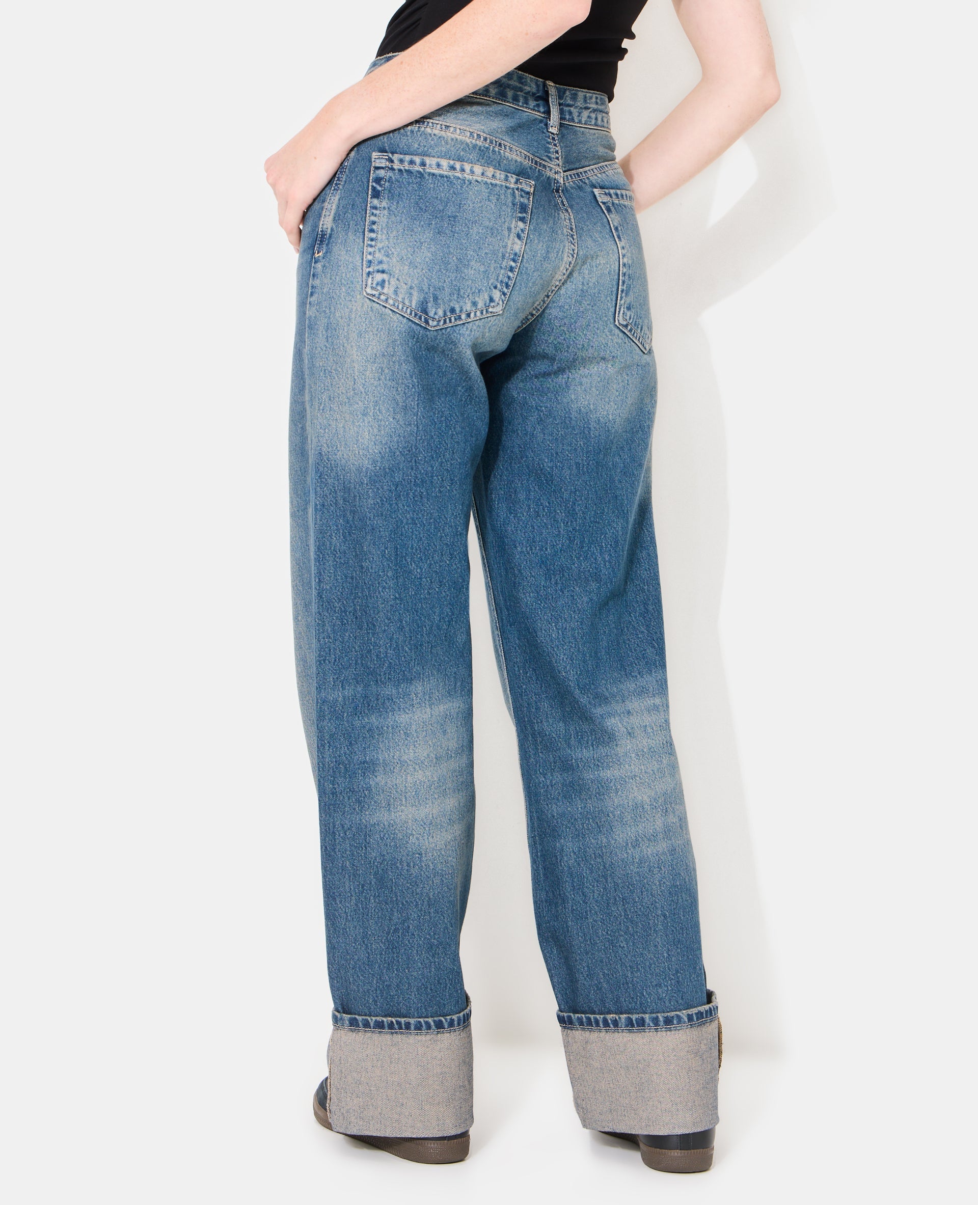Jean straight avec revers