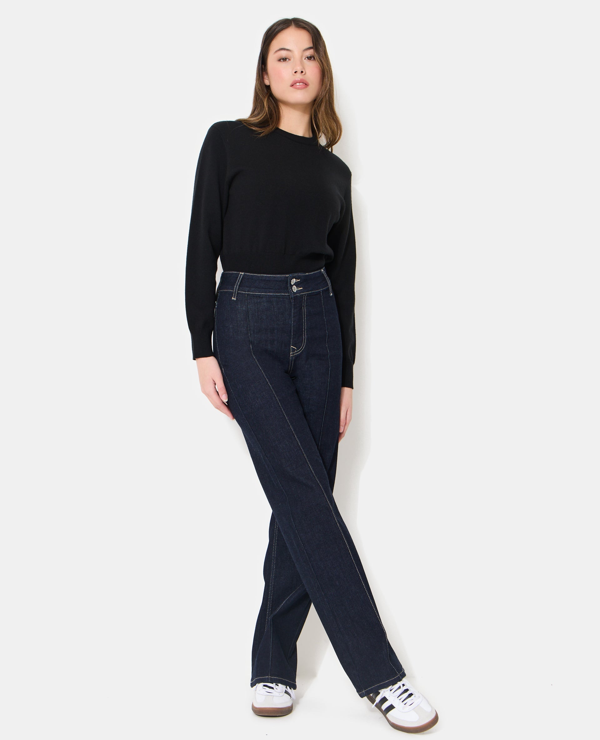 Jean straight taille haute avec détails coutures