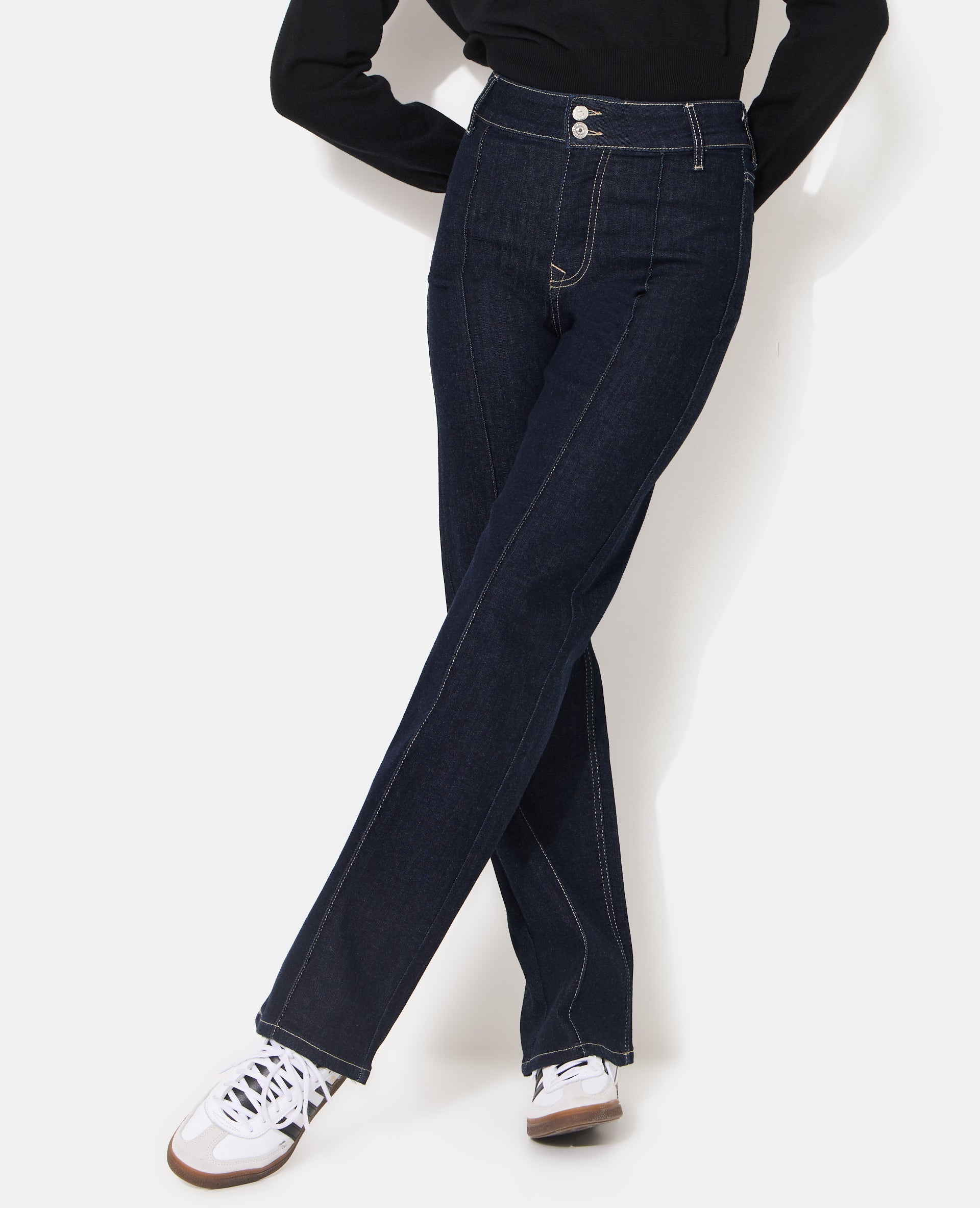 Jean straight taille haute avec détails coutures