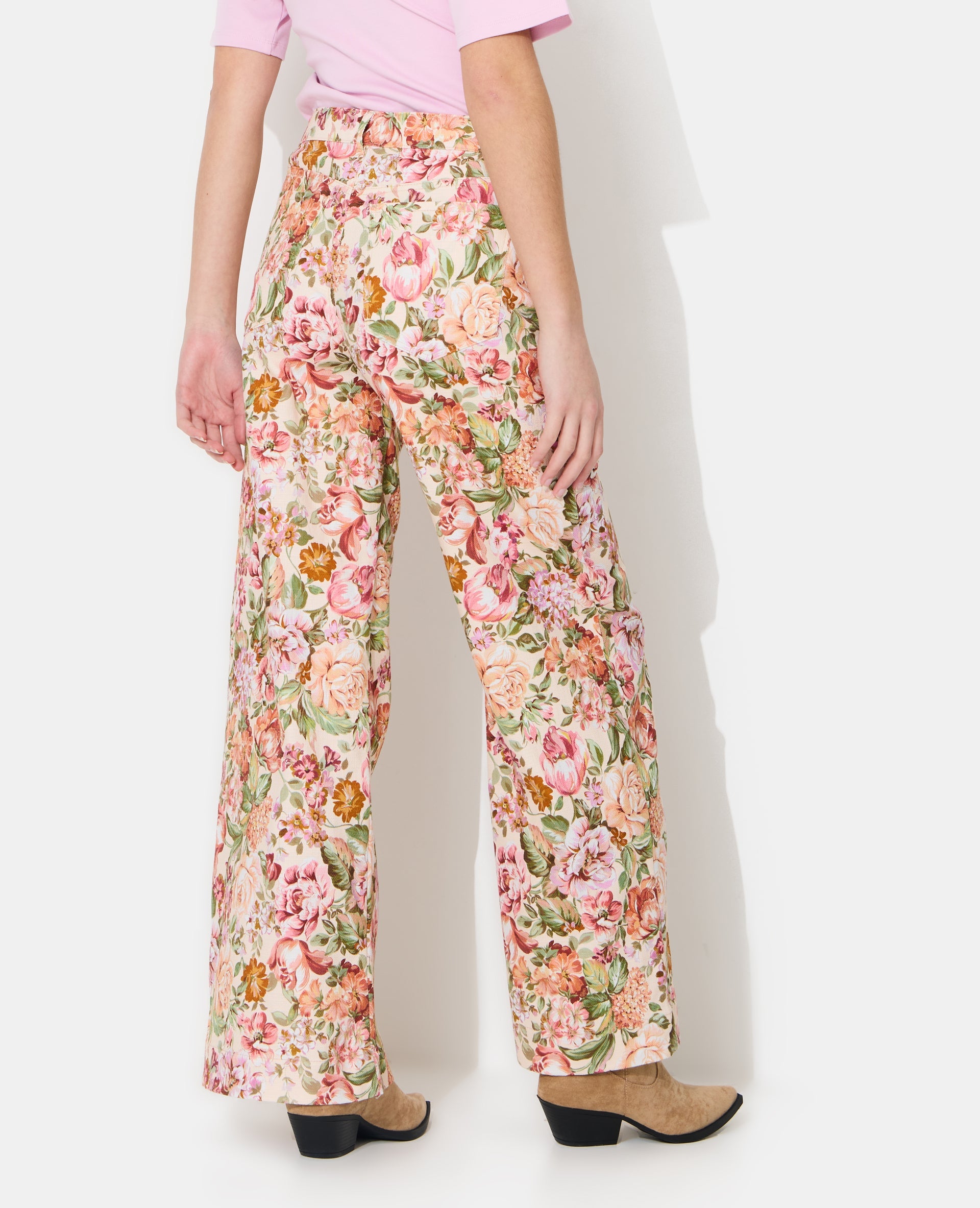 Pantalon droit motif fleurs façon tapisserie