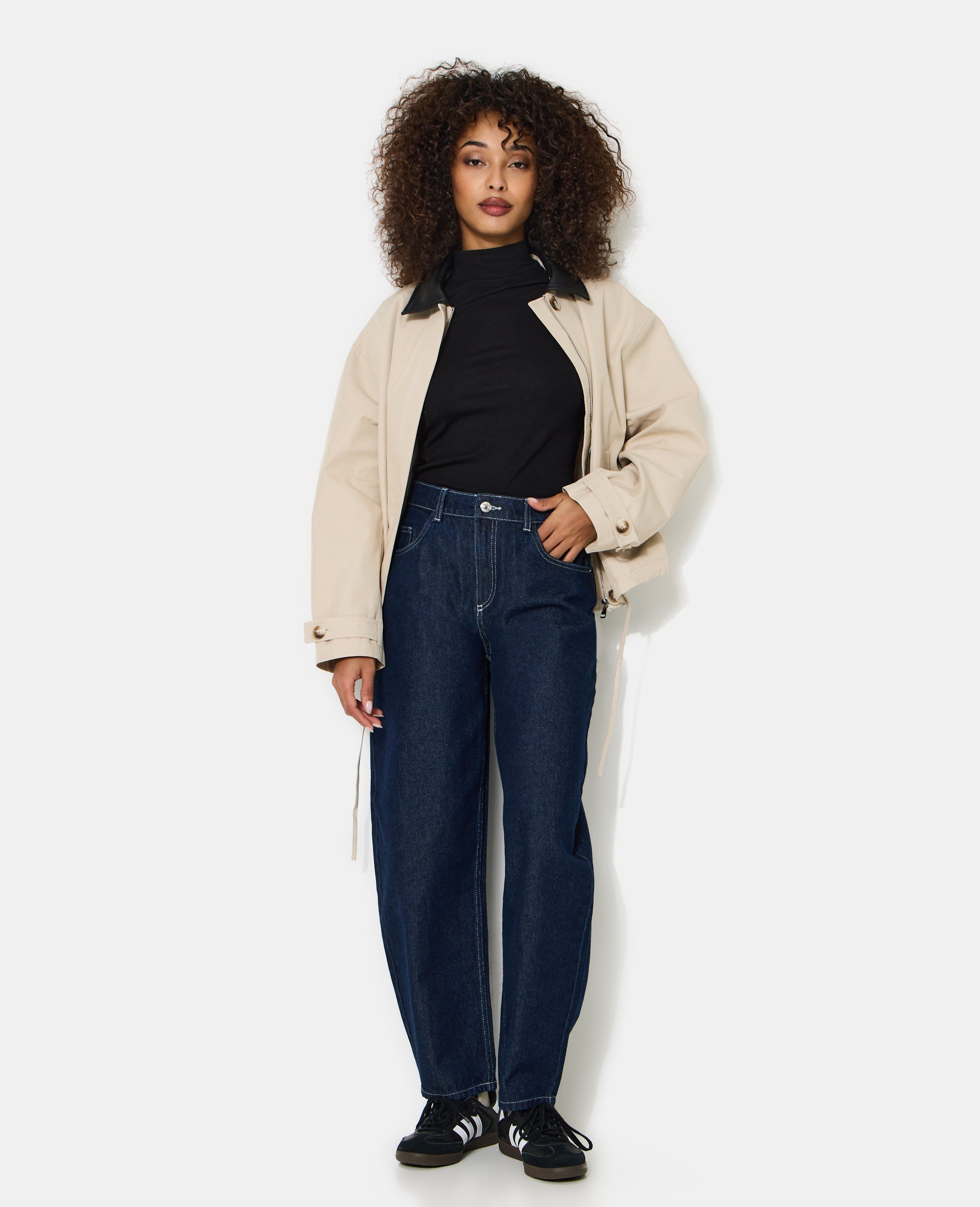Veste col simili avec base resserrable