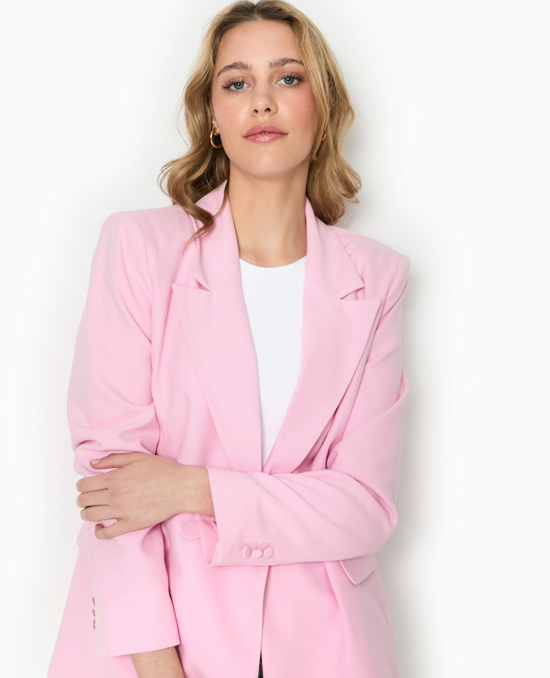 Veste tailleur avec double boutonnage