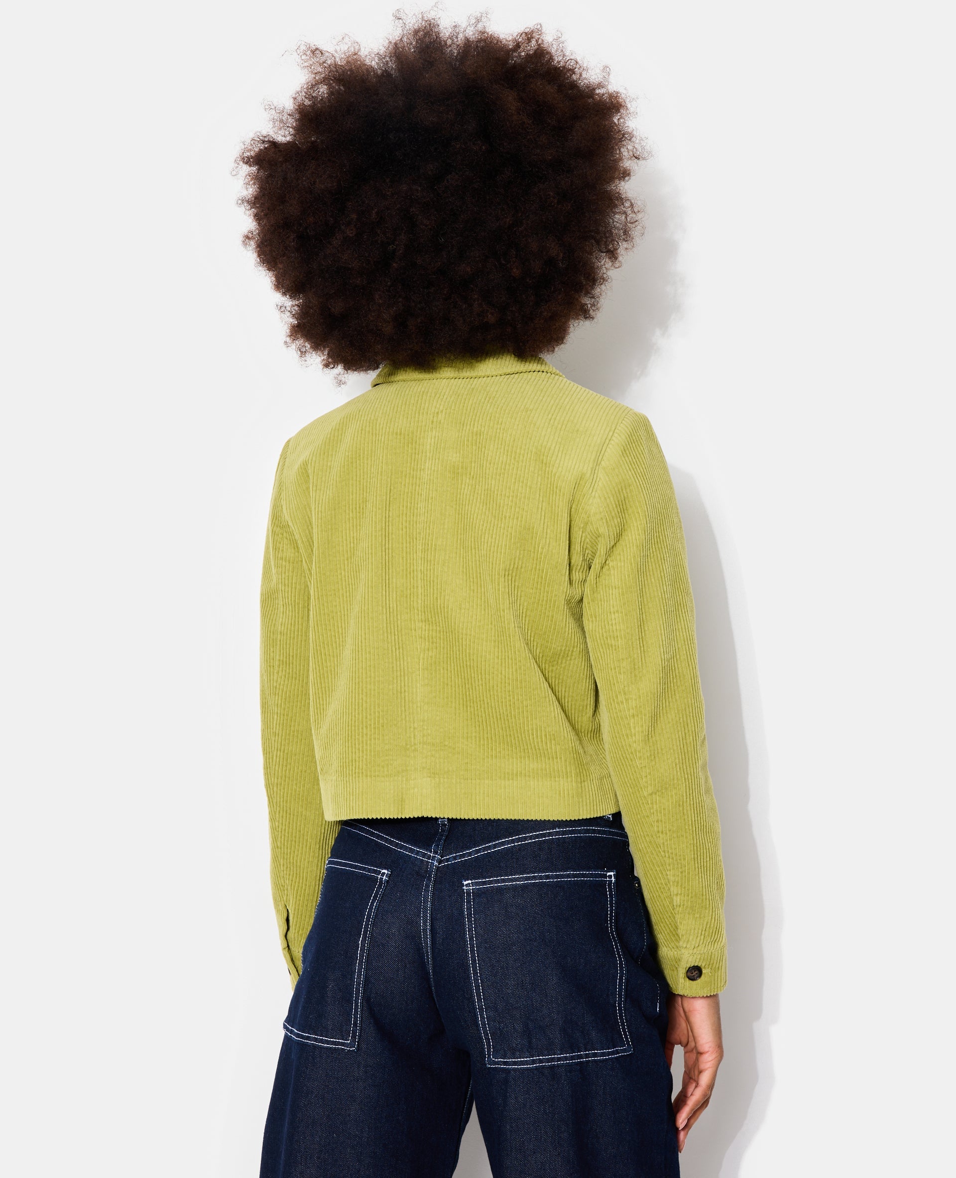 Veste droite et courte en velours