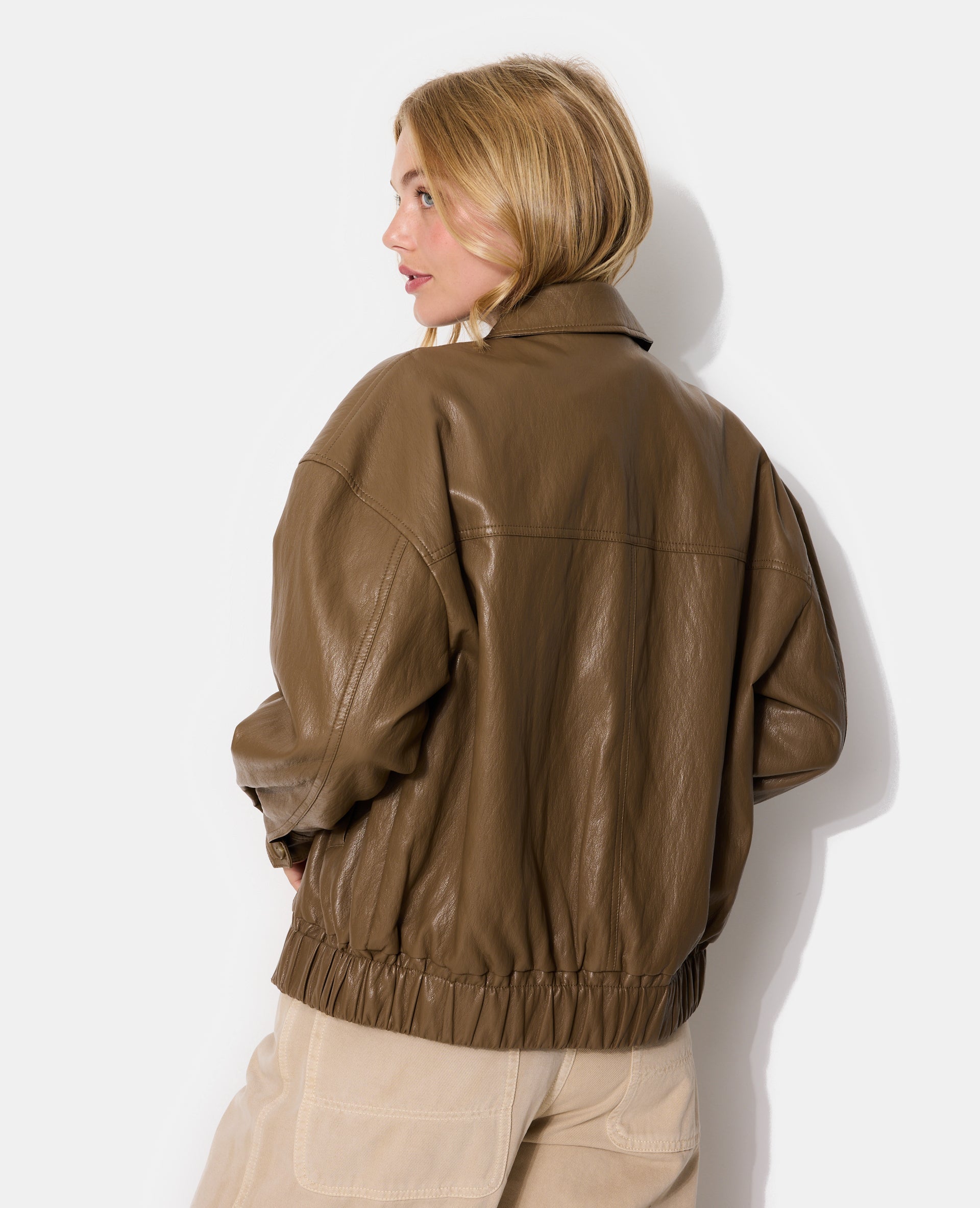 Blouson en simili avec col