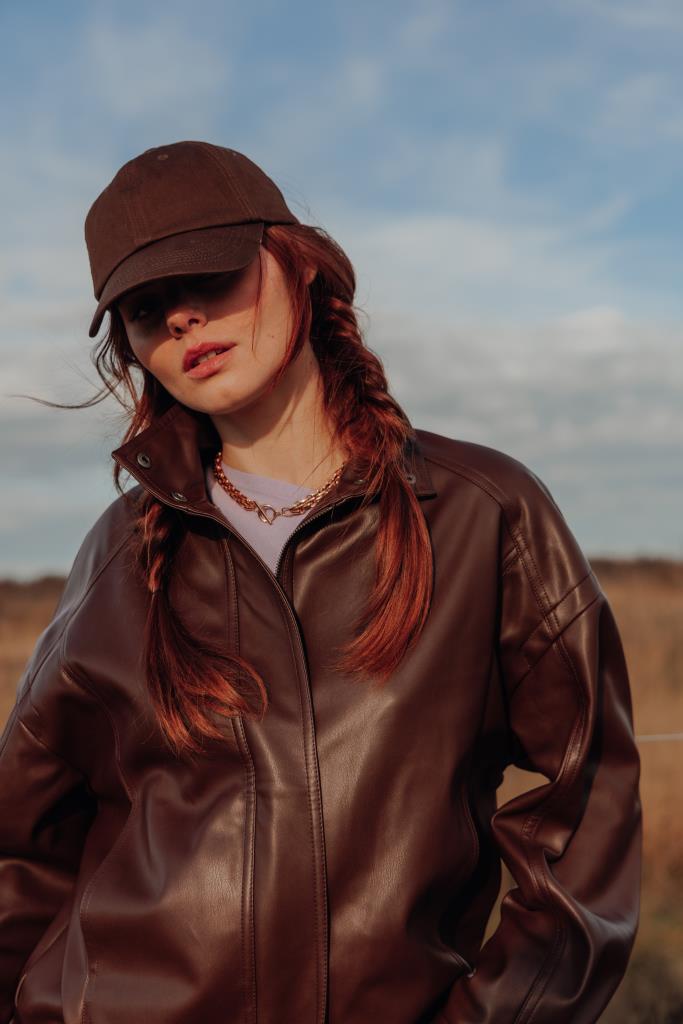 Blouson boule en simili avec col montant