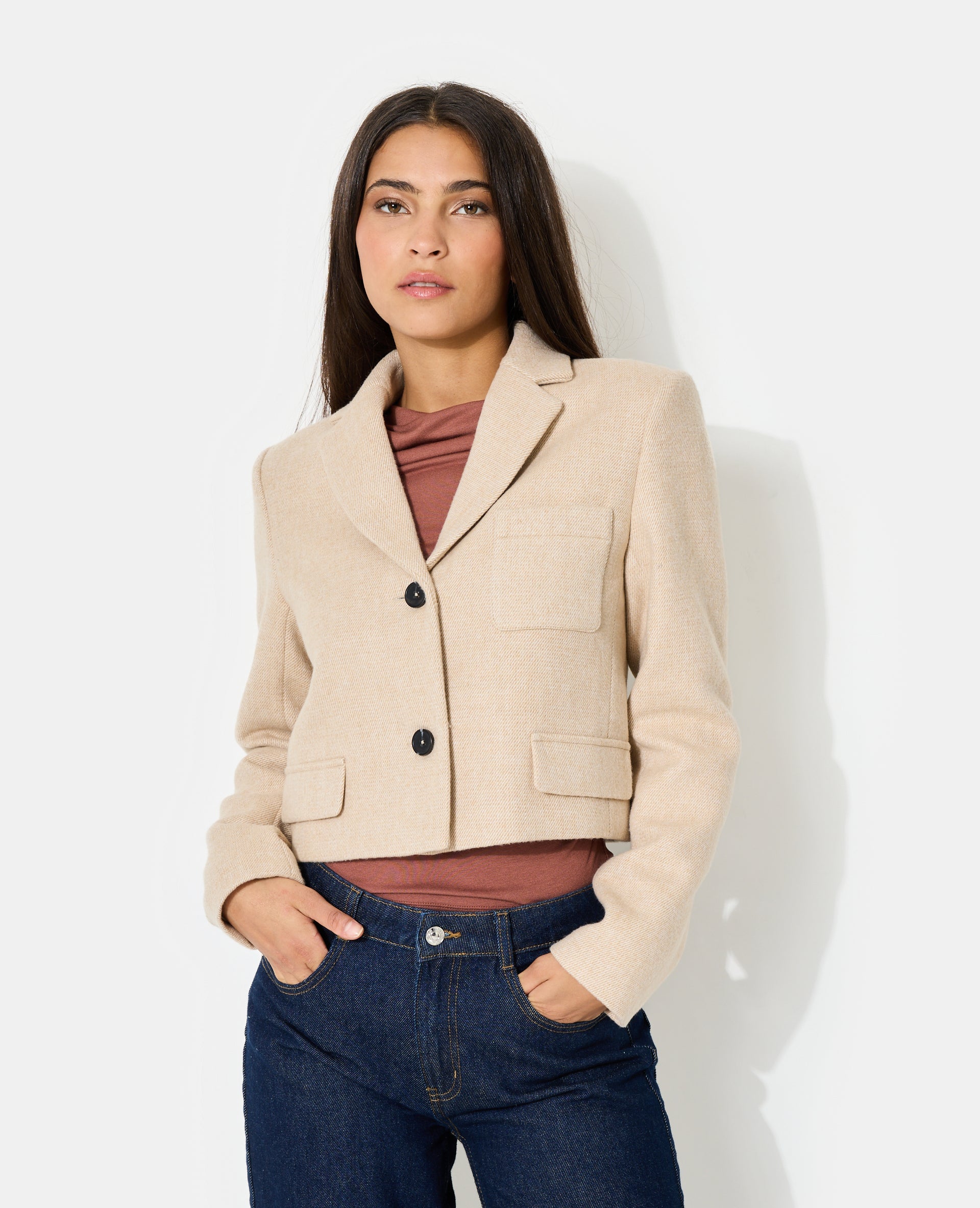 Veste blazer courte en tissu épais avec laine