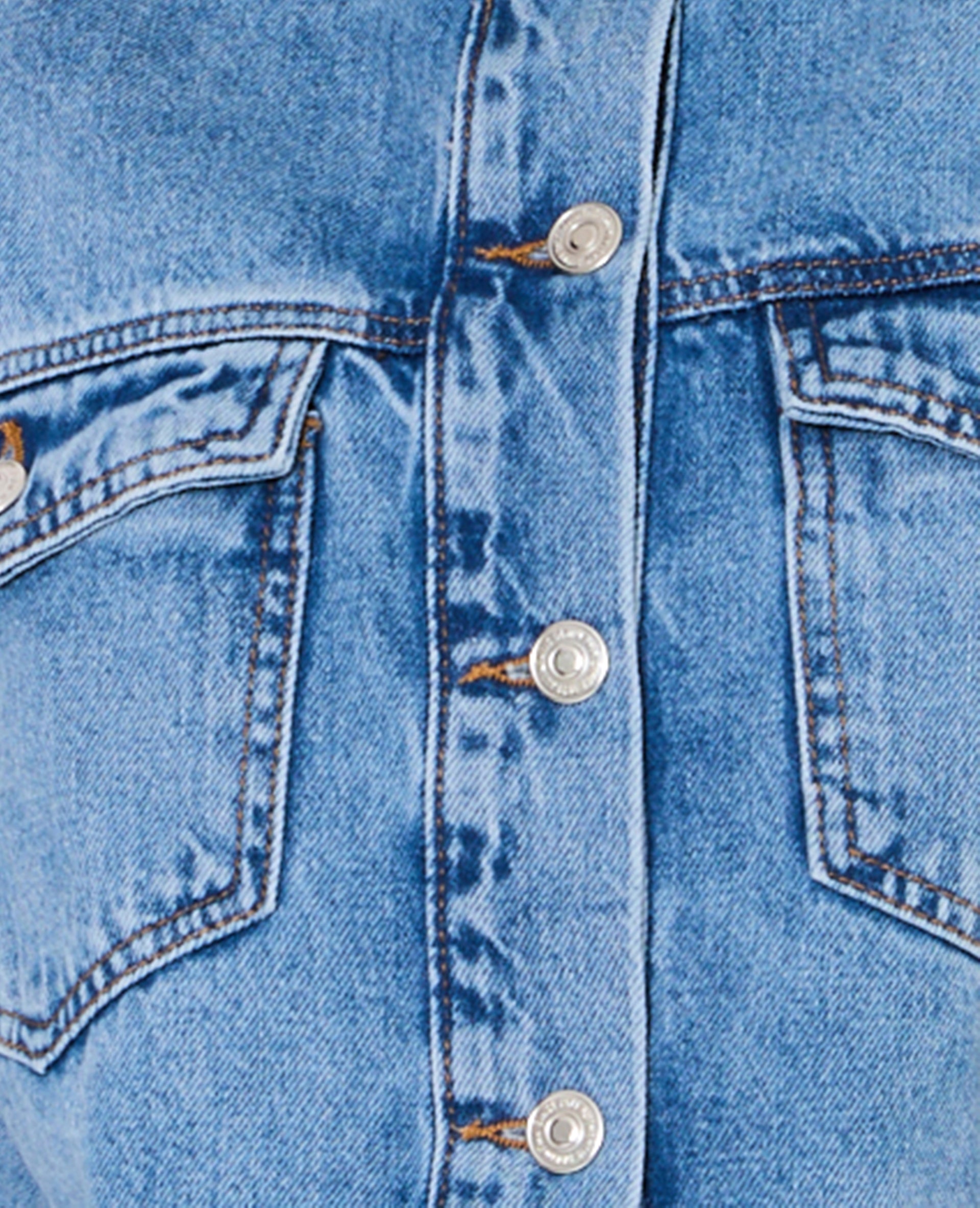 Veste courte en jean avec étoile et clous