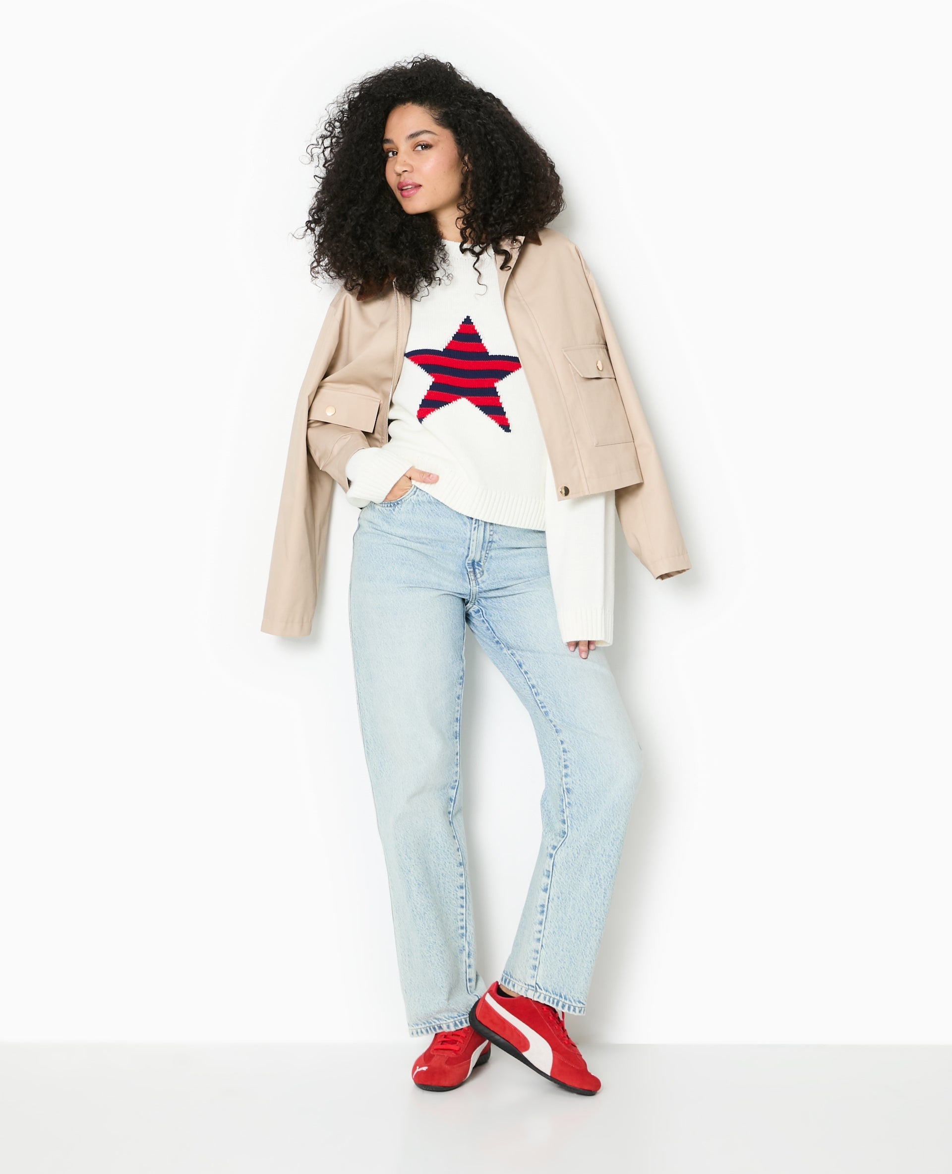 Pull en maille avec étoile