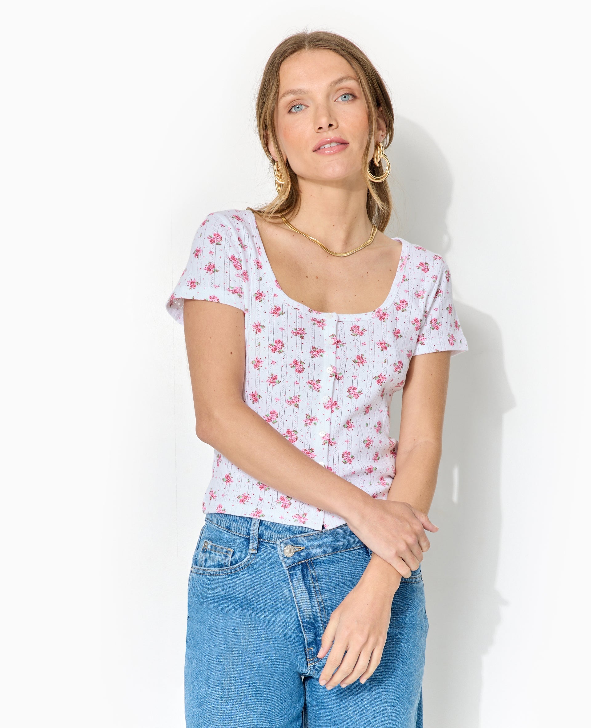 T-shirt boutonné en maille pointelle motif fleurs