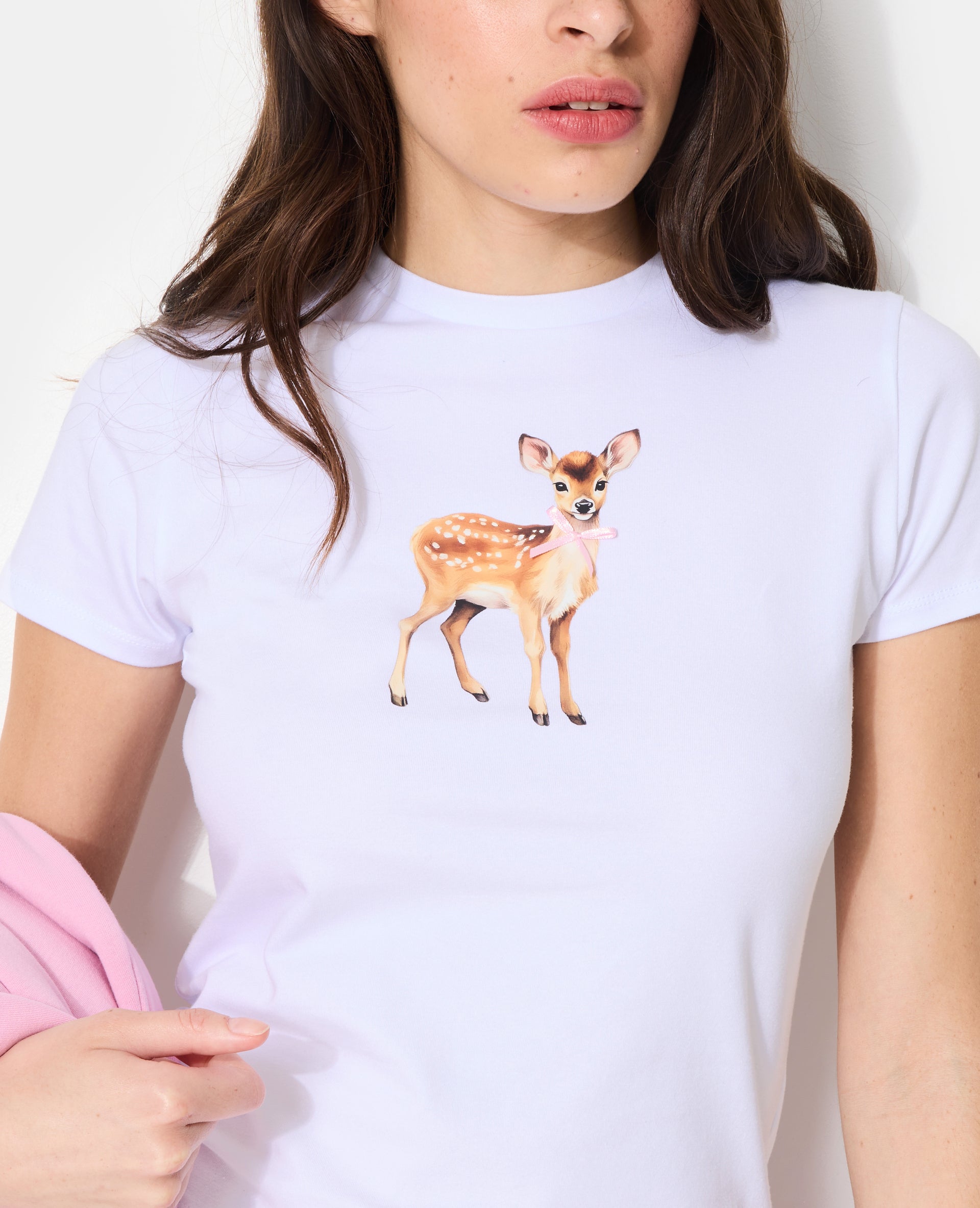 T-shirt ajusté avec print faon + nœud cousu