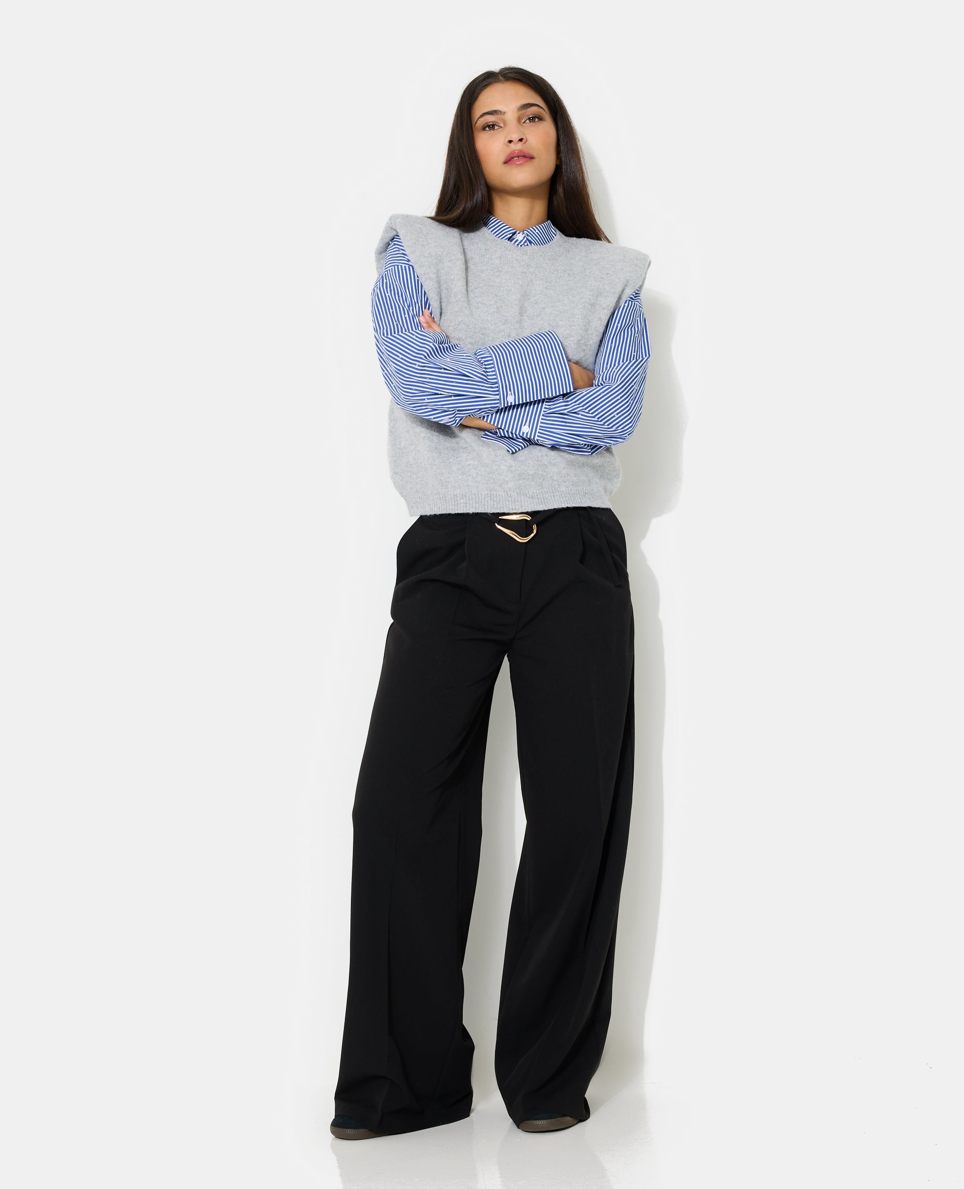 Pull sans manches avec épaulettes