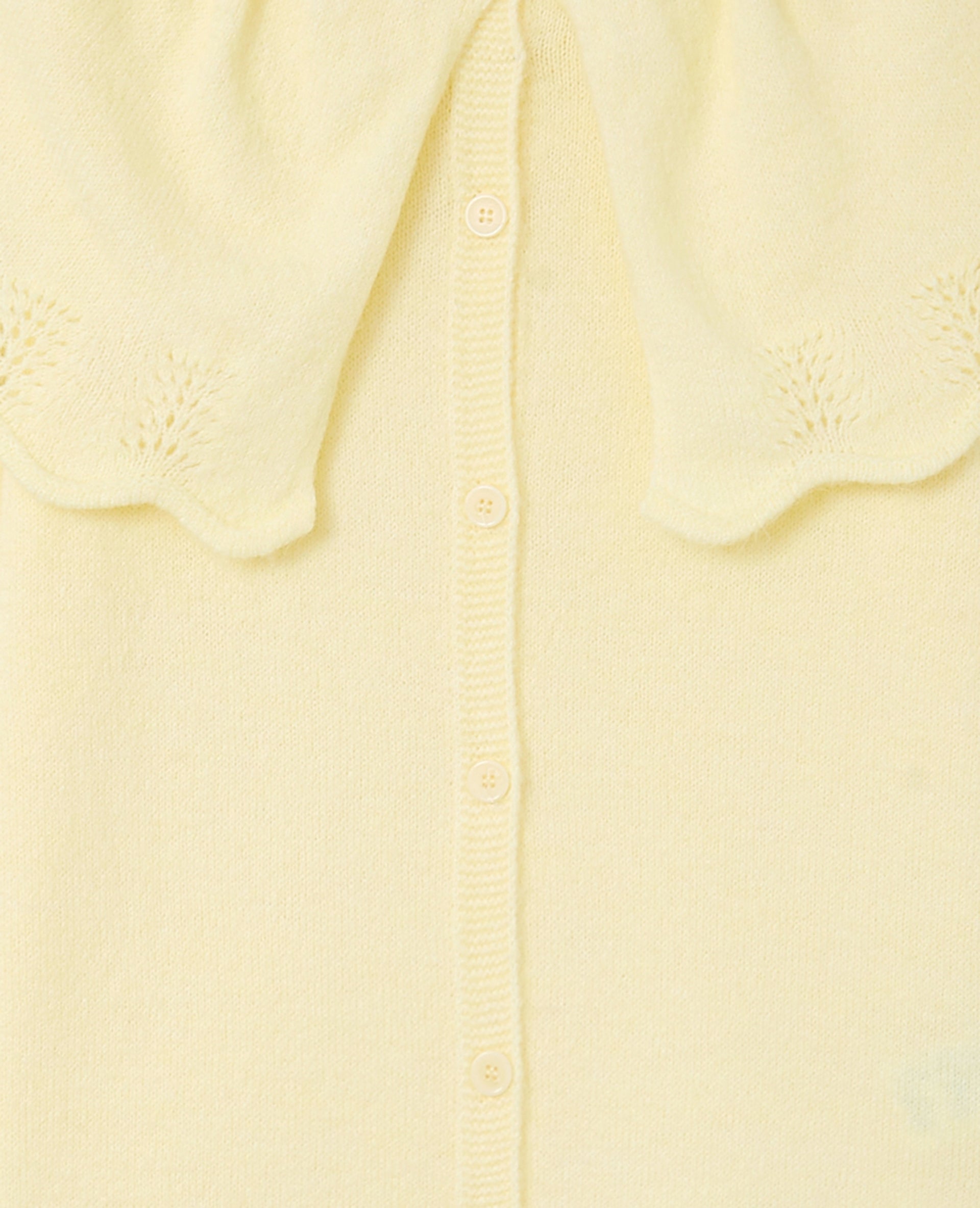 Gilet avec cape en maille ajourée