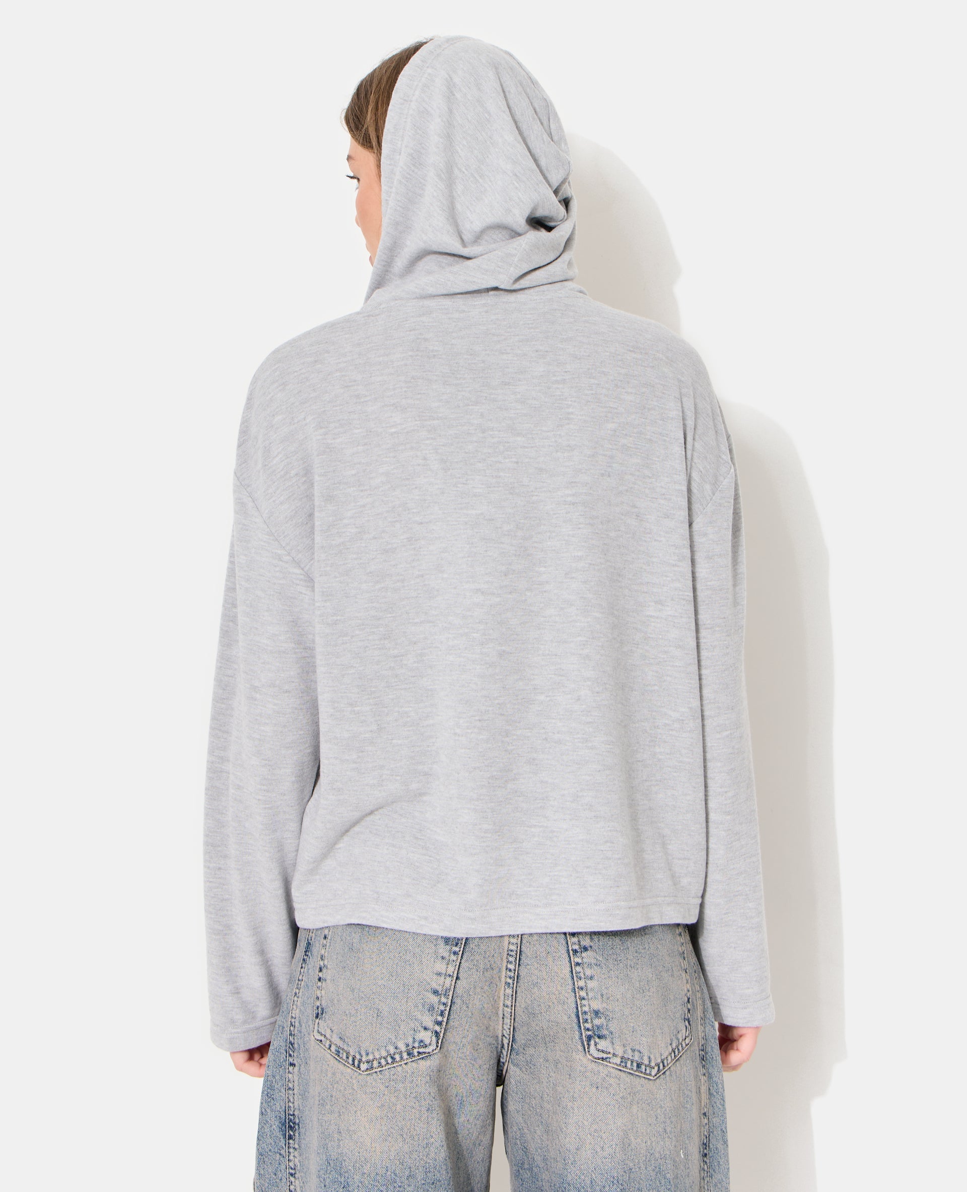 T-shirt manches longues en tissu doux avec capuche