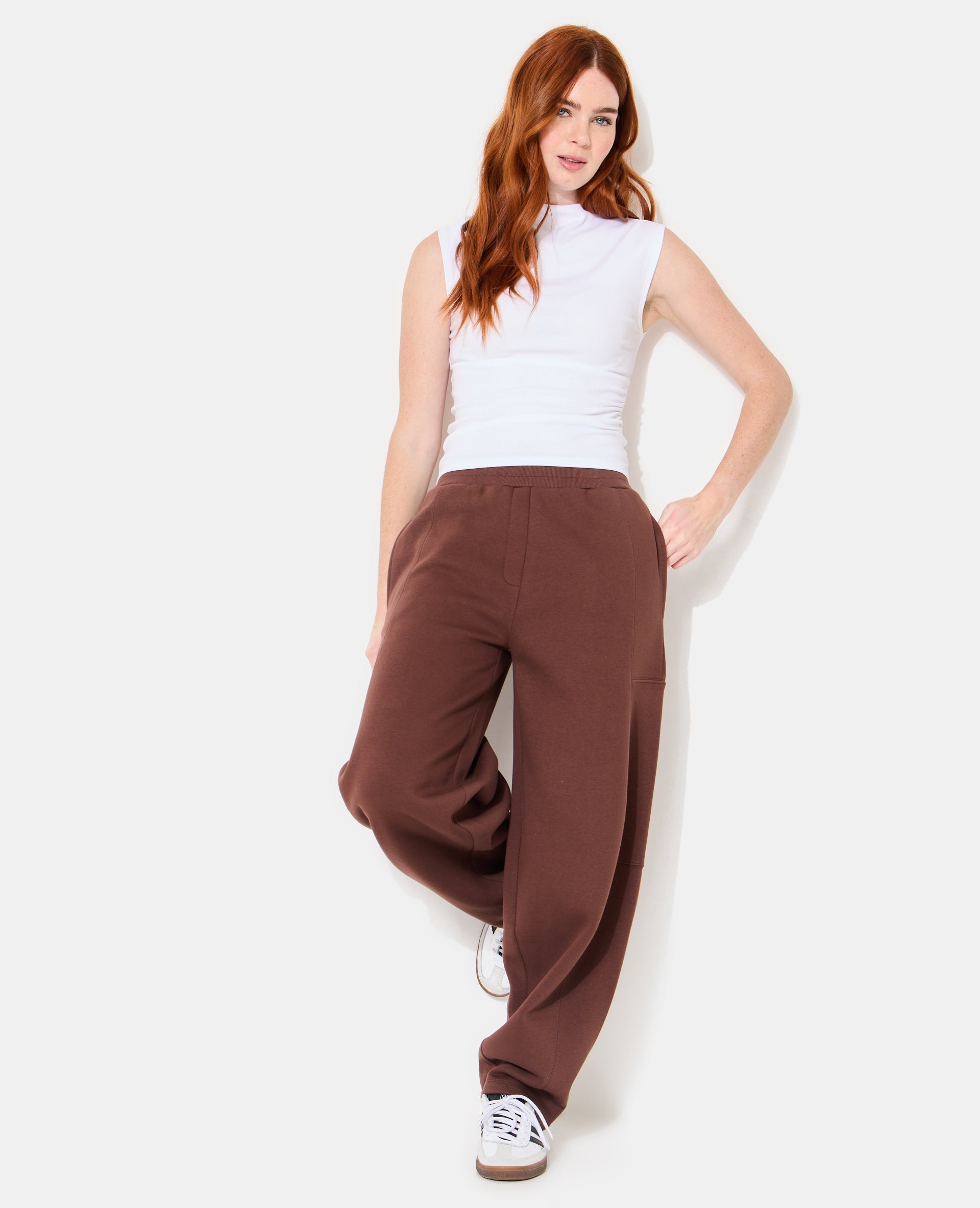 T-shirt sans manches avec col montant et fronces