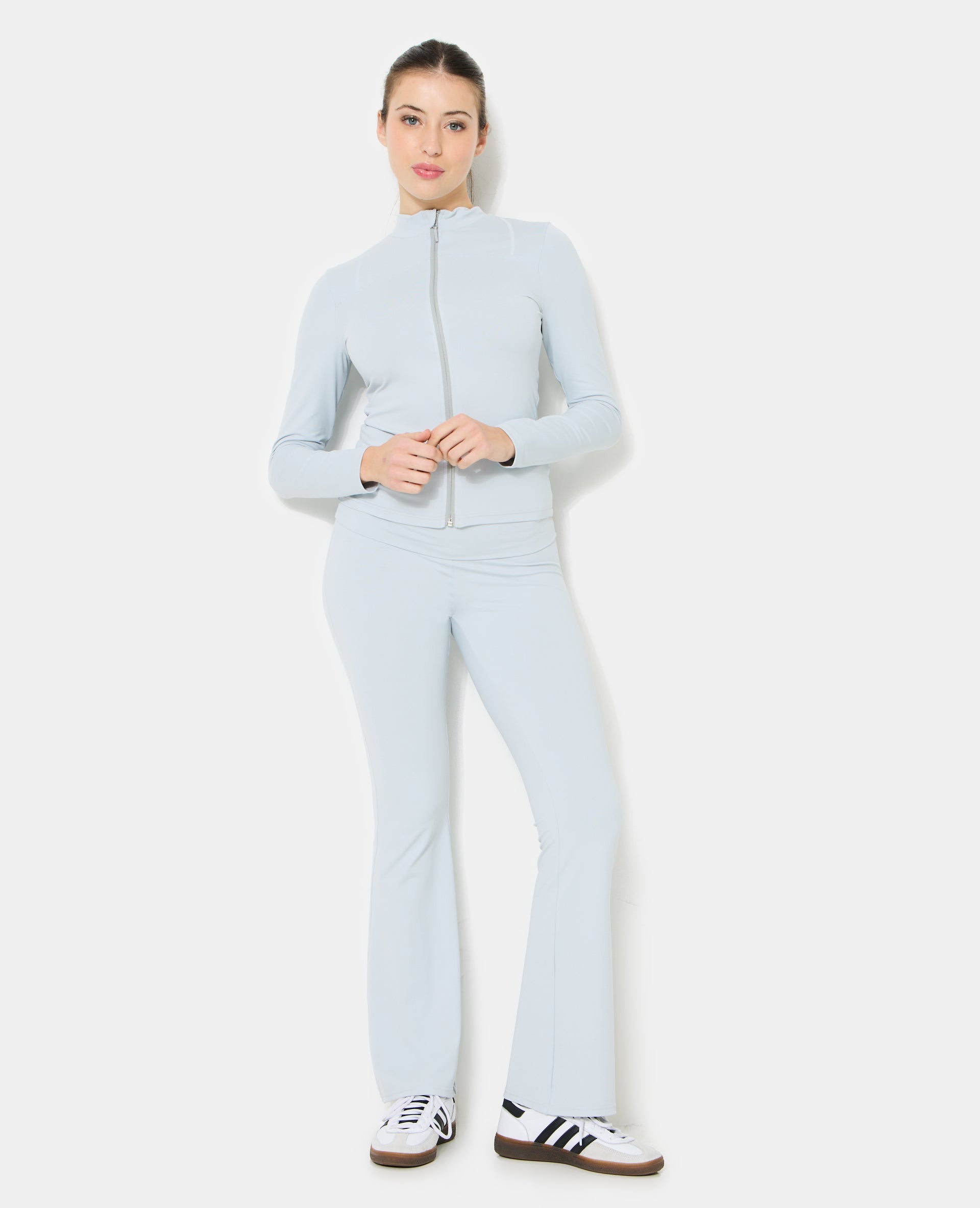 Gilet zippé en matière sculptante