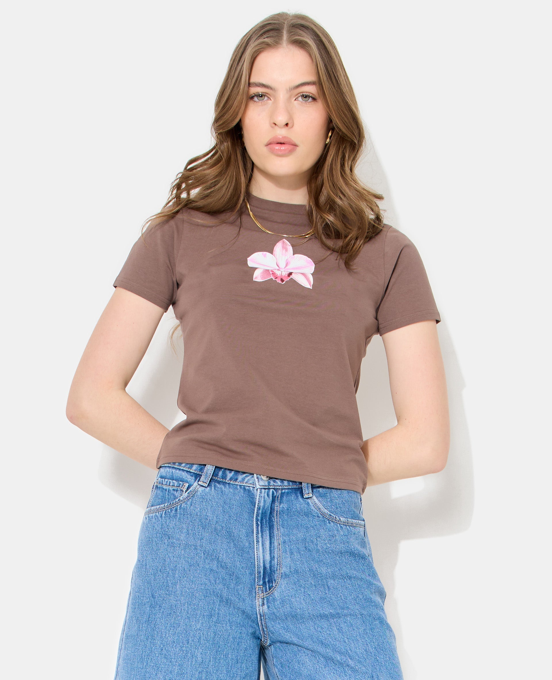 T-shirt ajusté avec orchidée