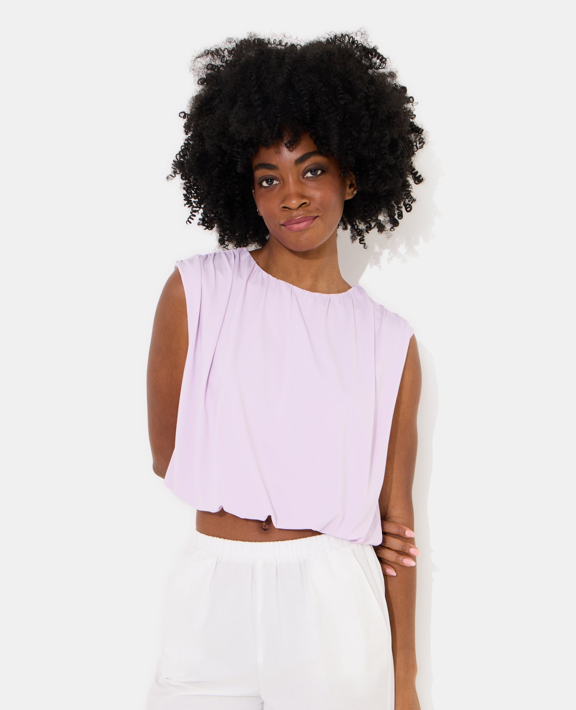 Top boule sans manches en maille fluide