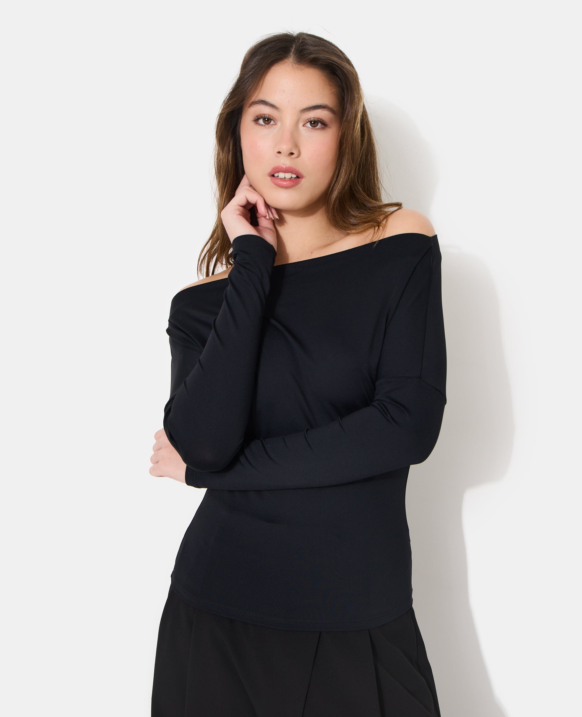 Top manches longues avec encolure bateau