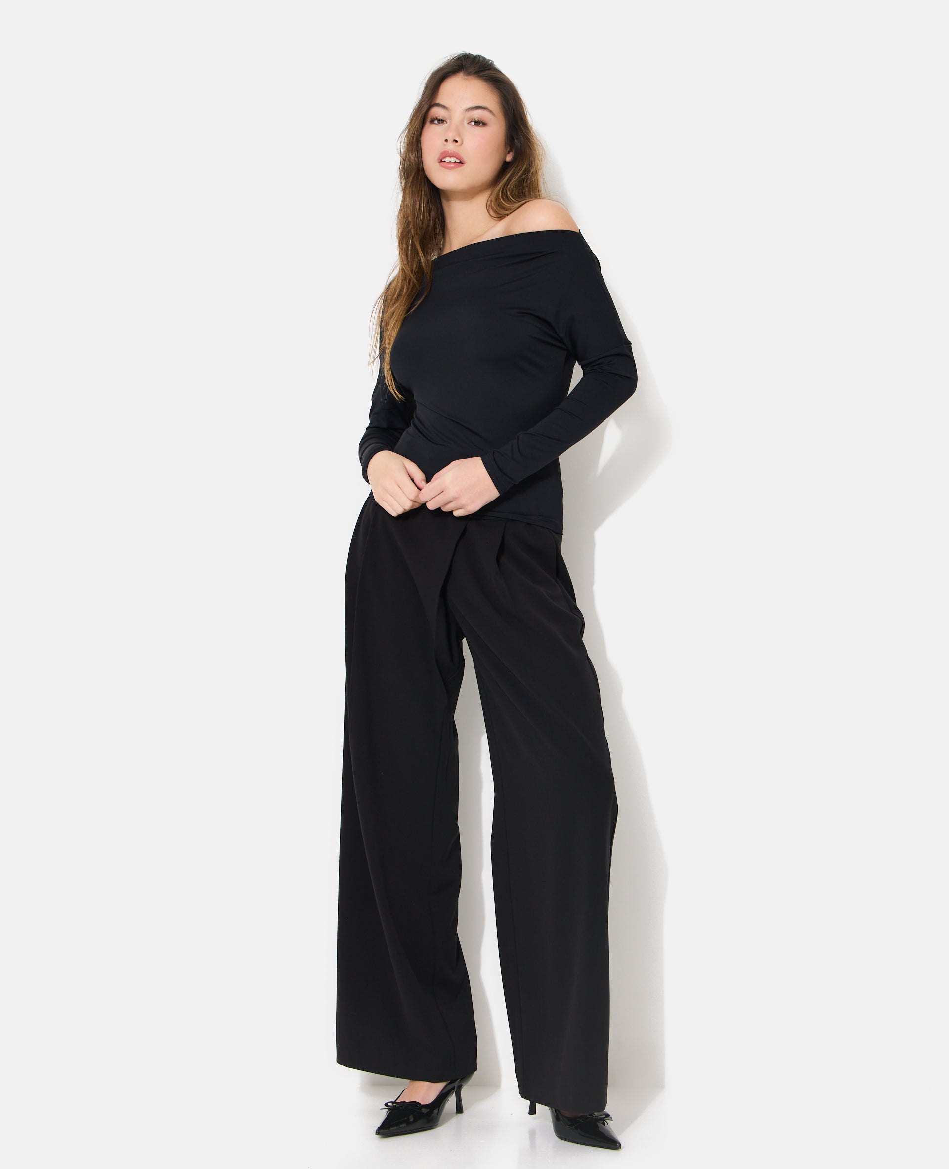 Top manches longues avec encolure bateau
