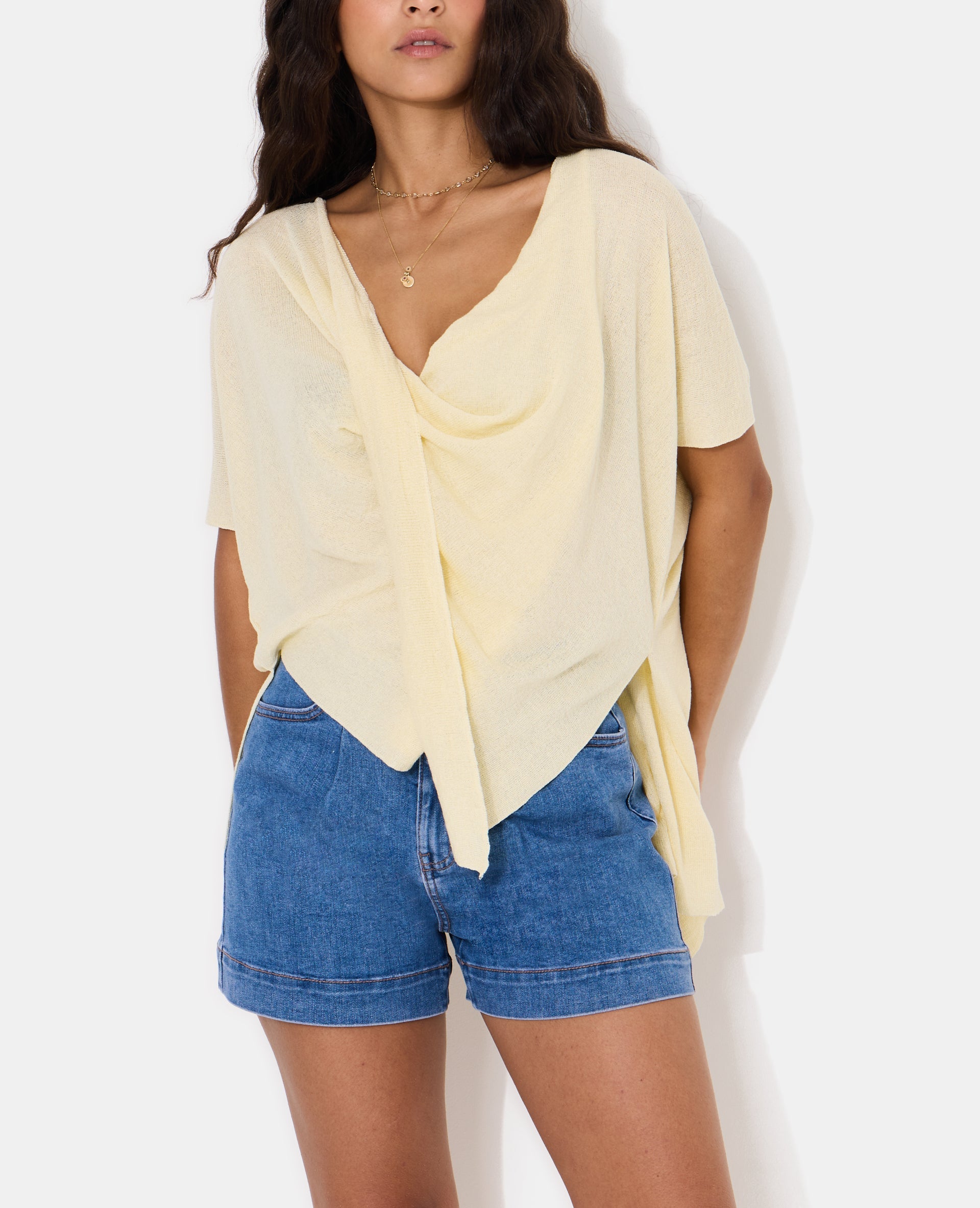 Top en maille fine avec effet châle
