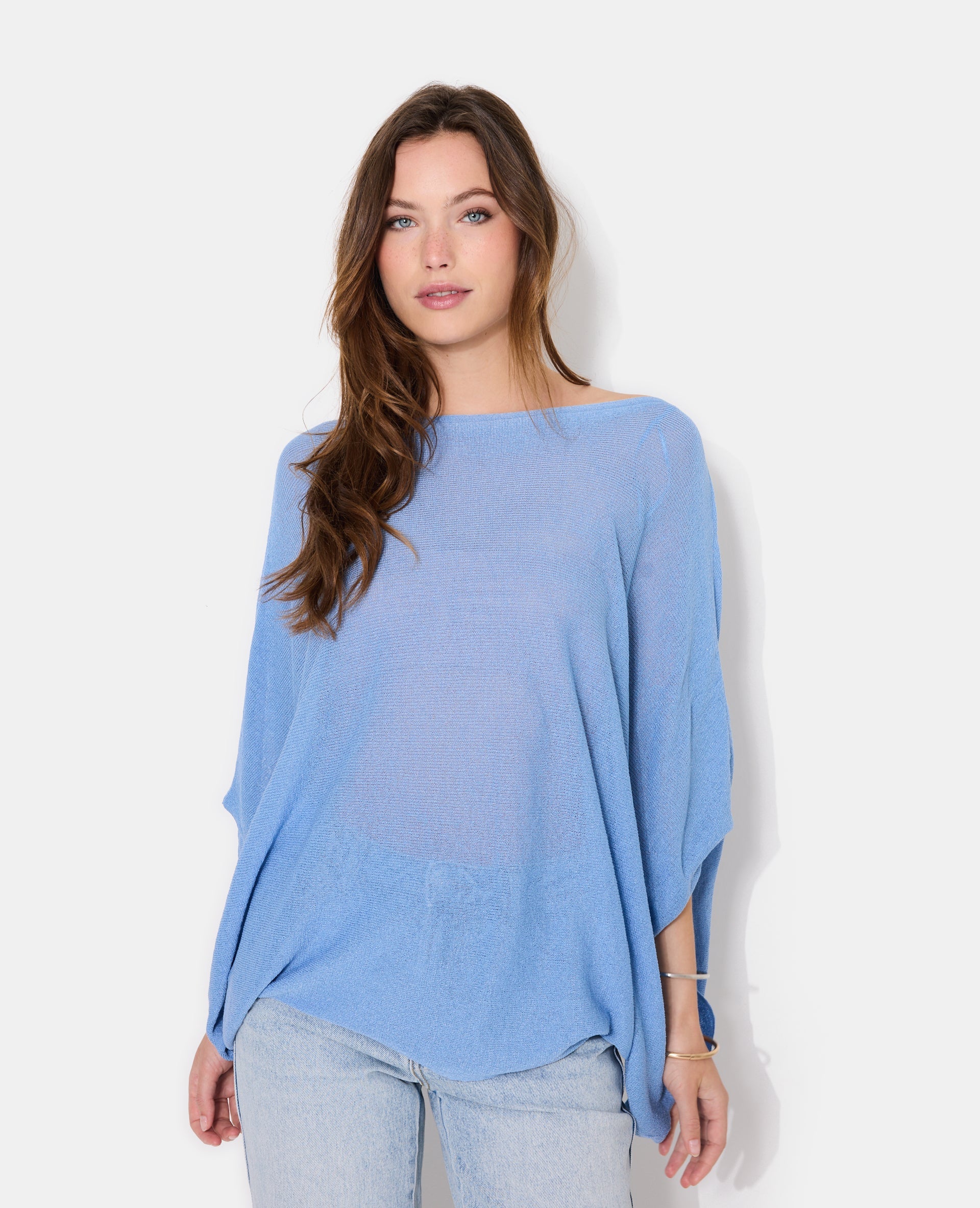Pull châle asymétrique en maille fine
