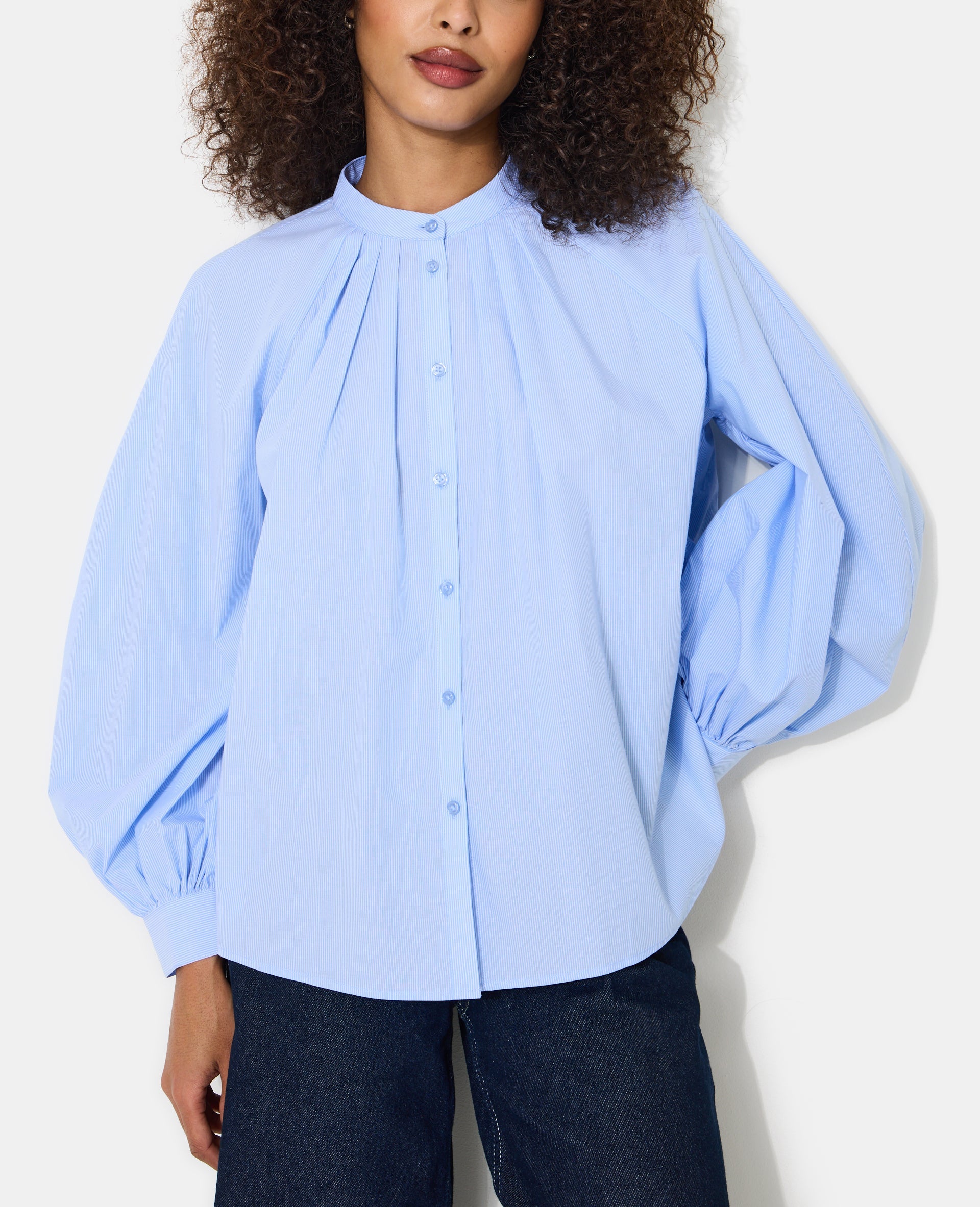 Blouse rayée avec pinces et manches ballons