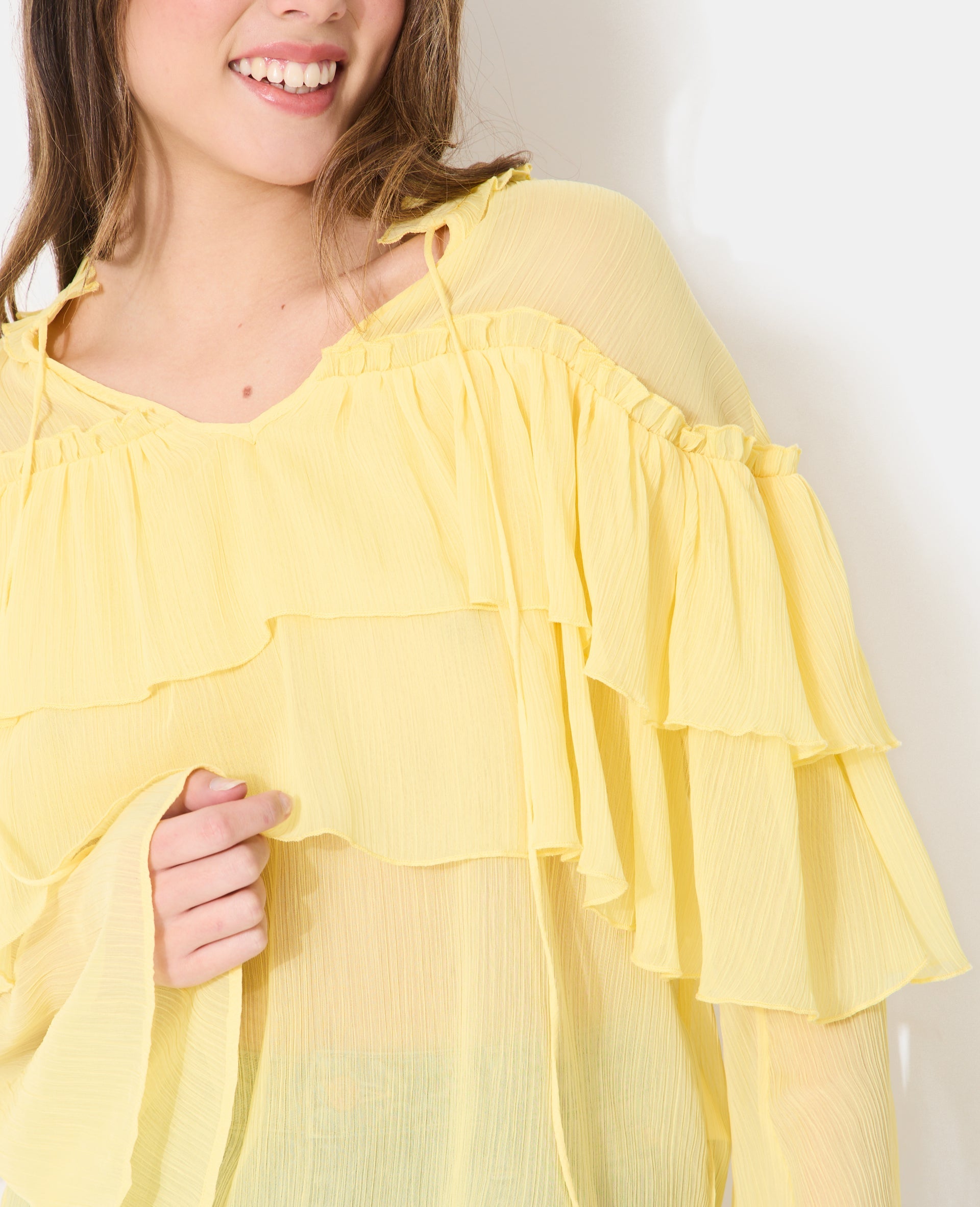 Blouse en voile avec volants et manches flare