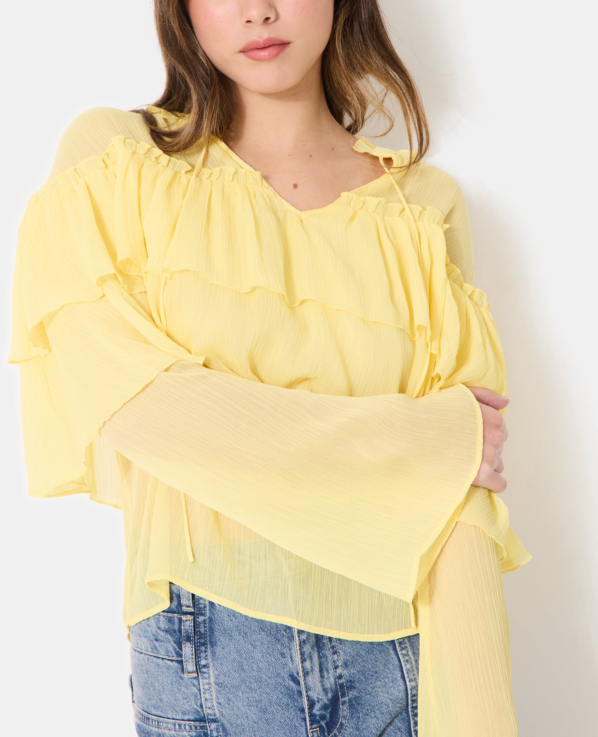 Blouse en voile avec volants et manches flare