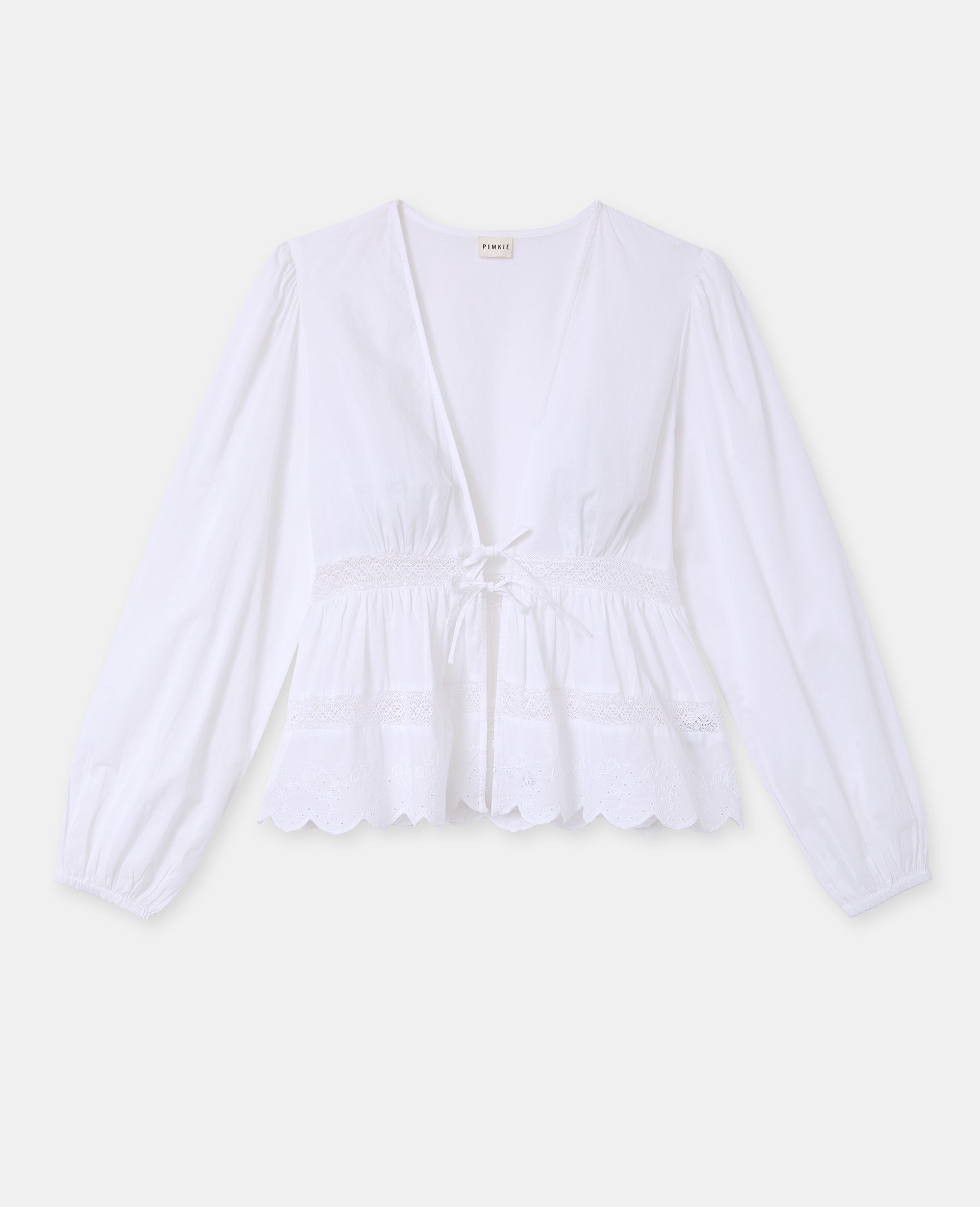 Blouse avec dentelle et nouettes