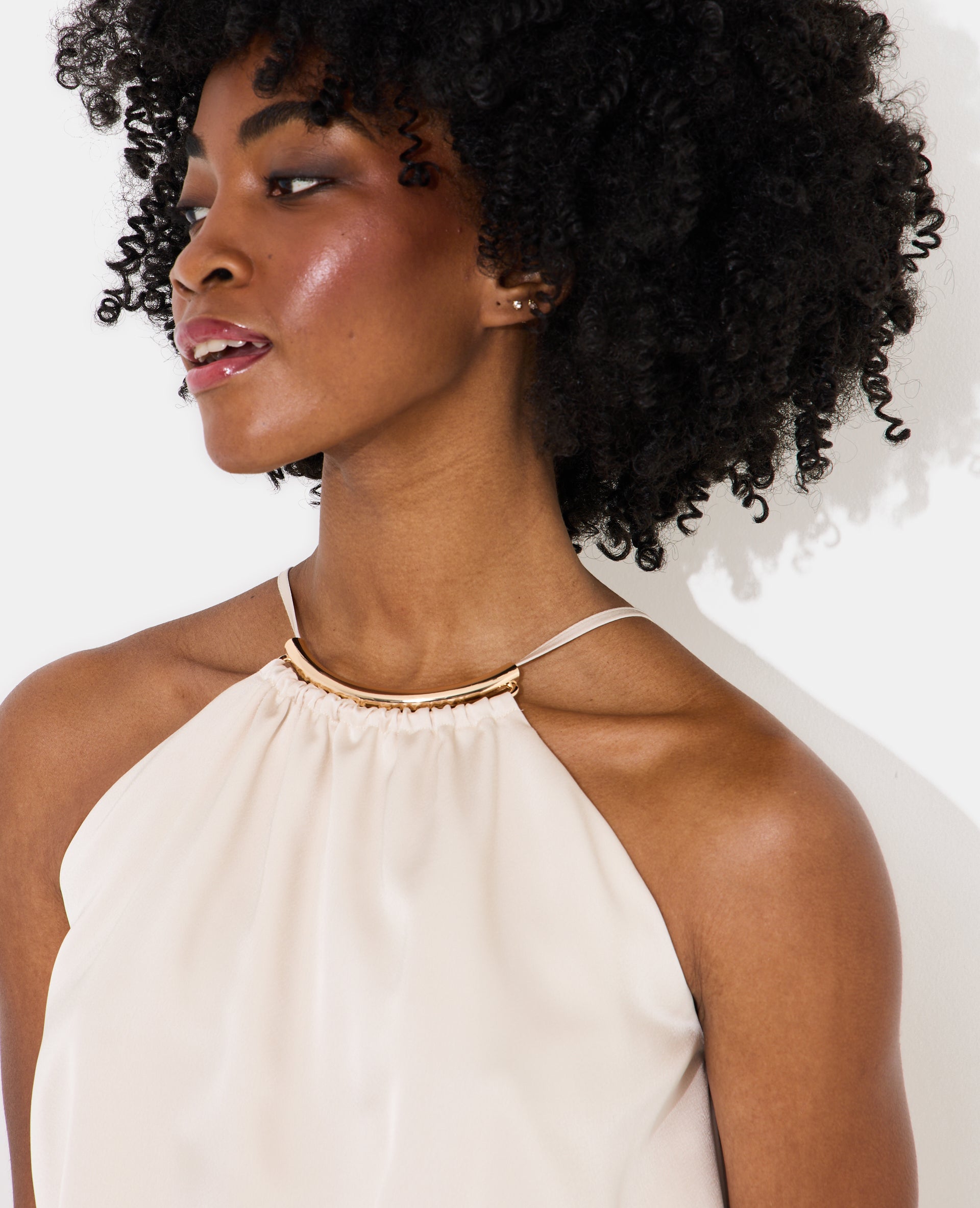 Top boule en satin avec détail bijou