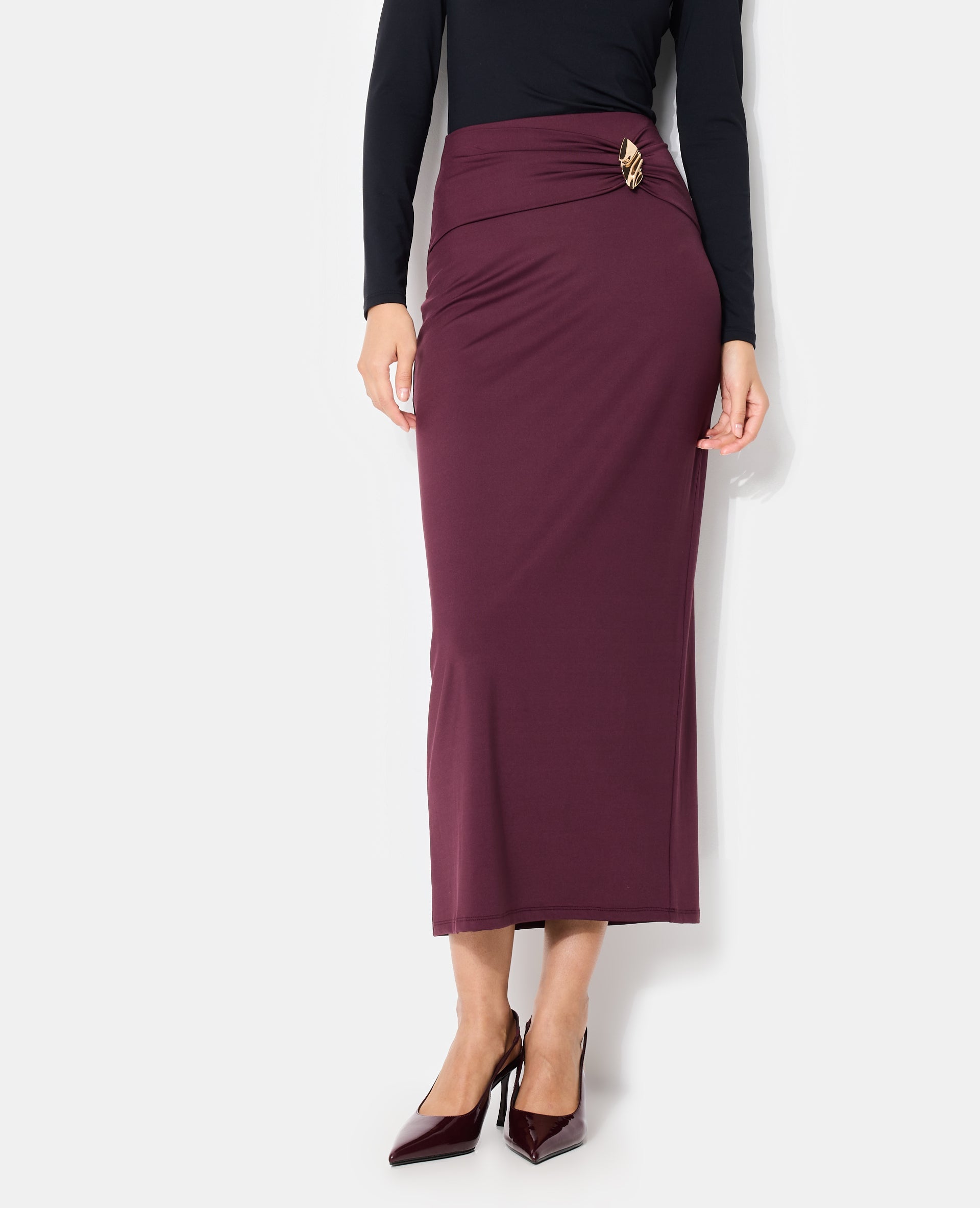 Jupe longue en maille avec ceinture fantaisie