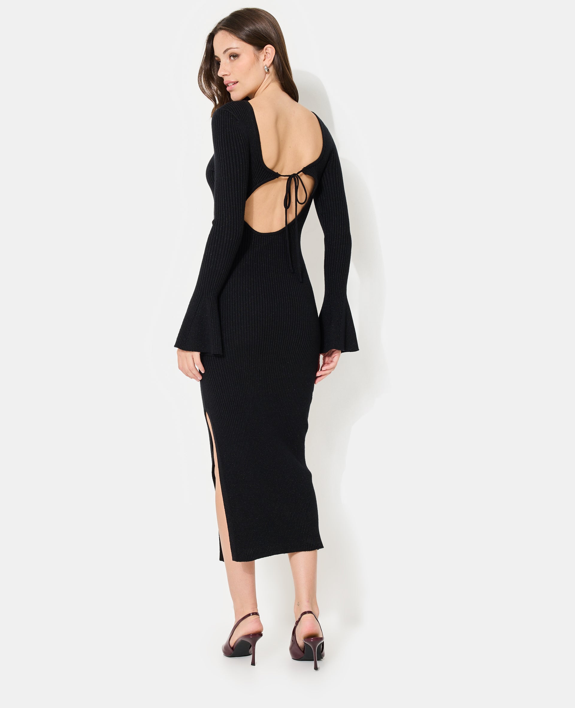 Robe longue en maille lurex avec découpe dos