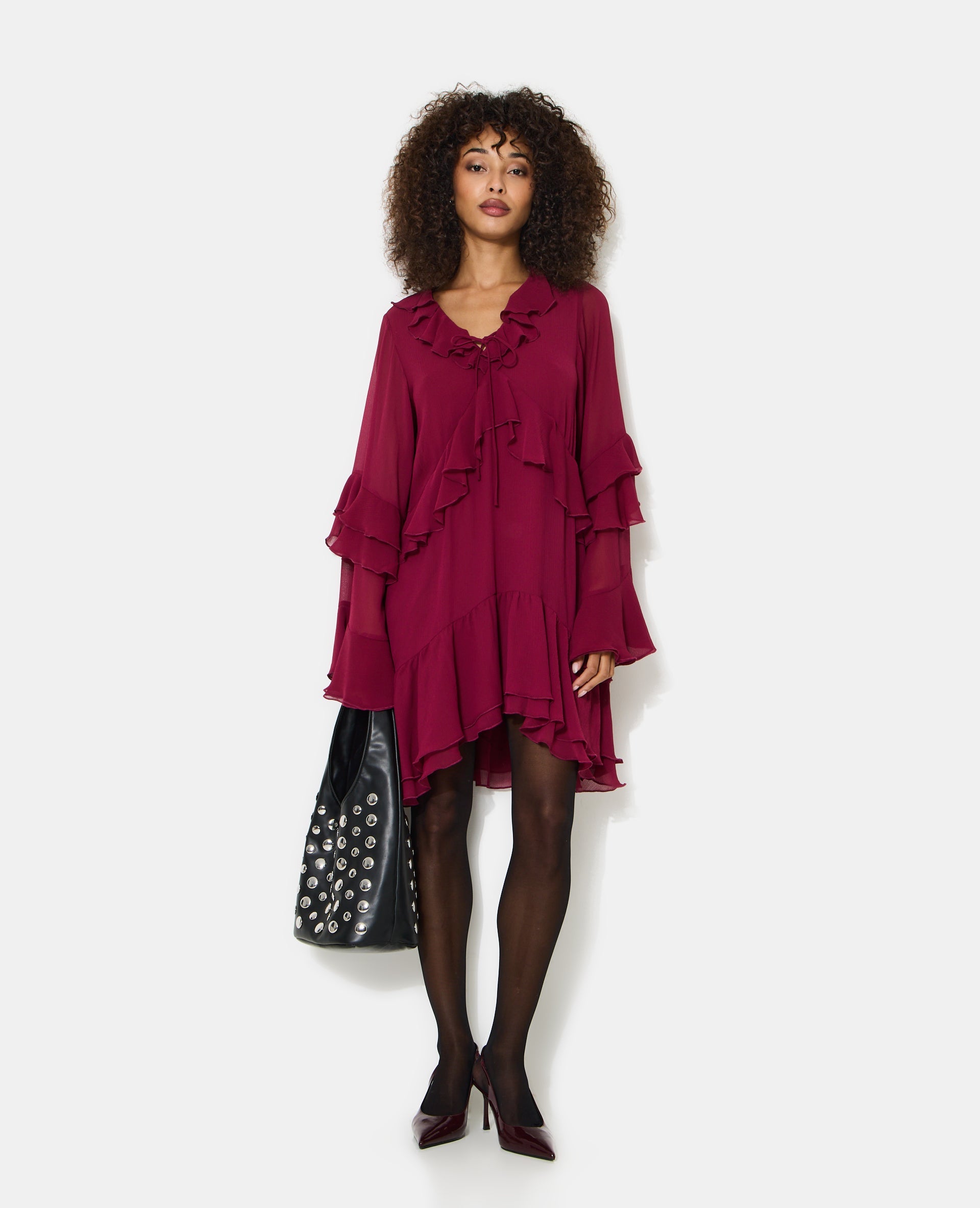 Robe courte en voile avec volants