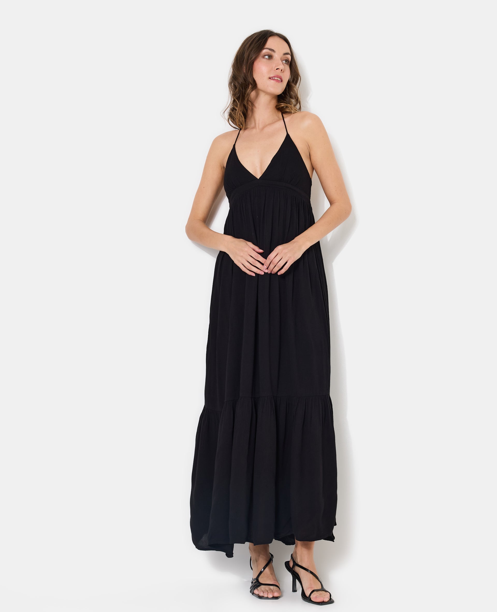 Robe longue évasée avec volant et bretelles fines