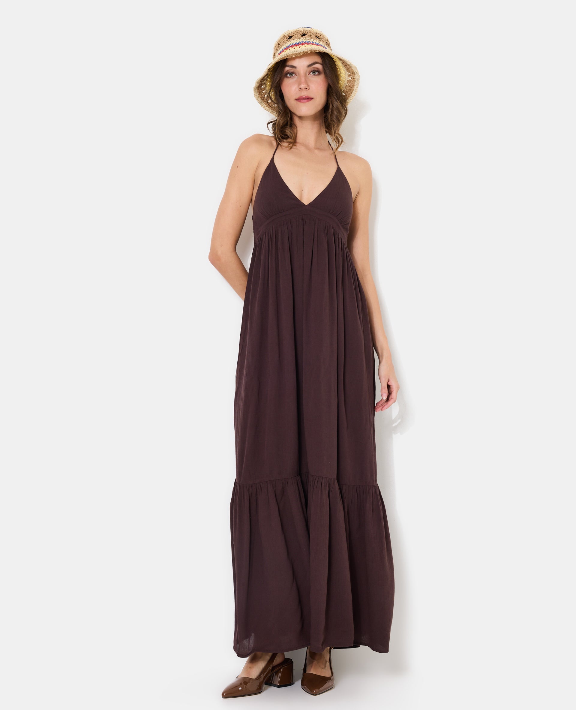 Robe longue évasée avec volant et bretelles fines