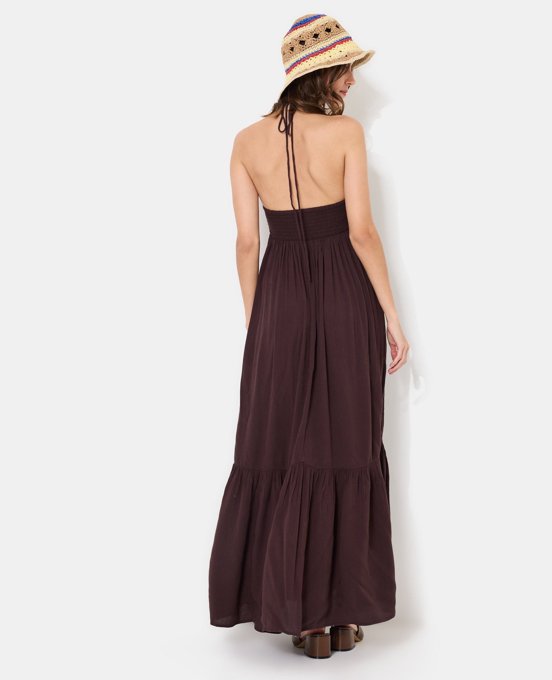 Robe longue évasée avec volant et bretelles fines