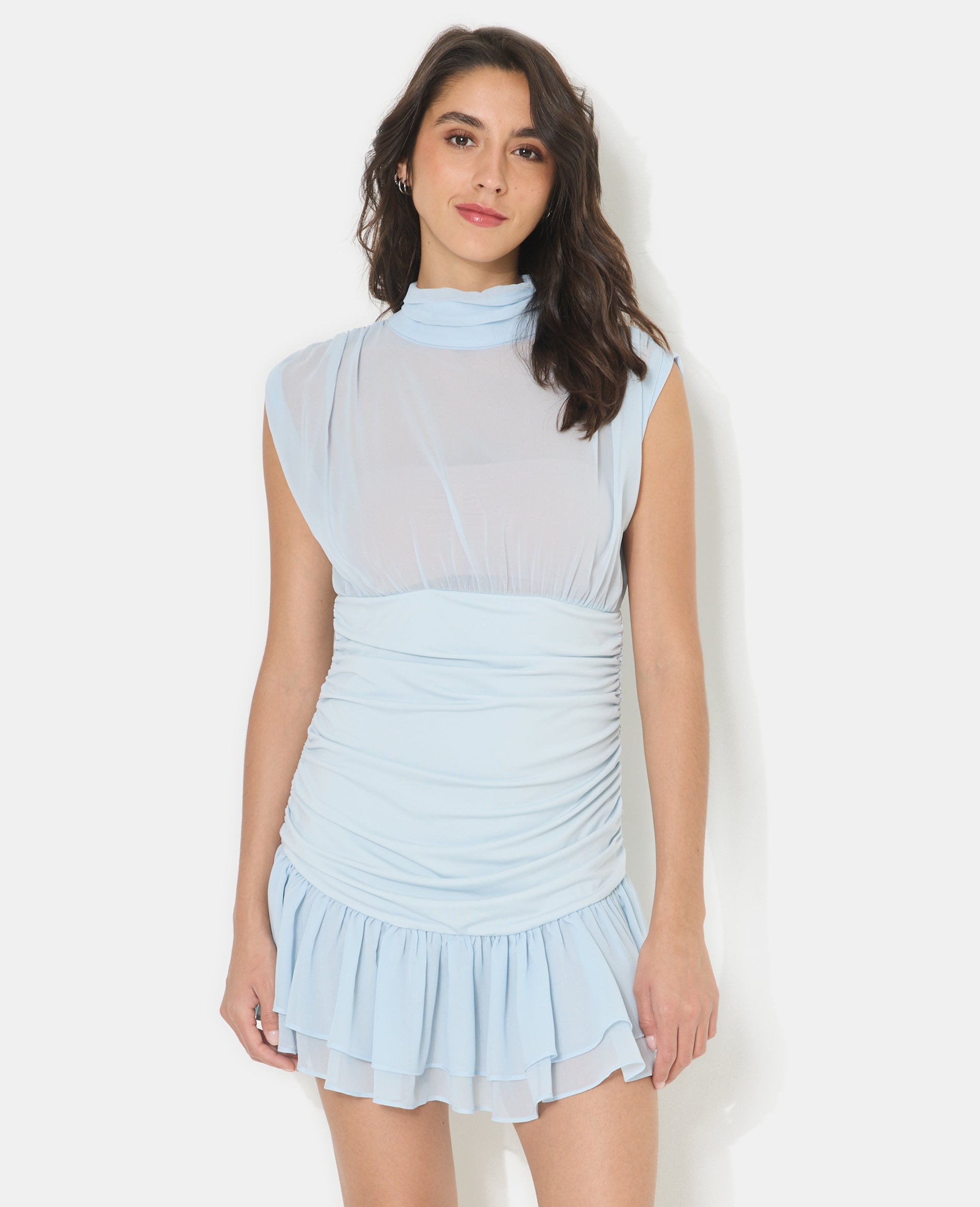 Robe courte avec fronces et volants