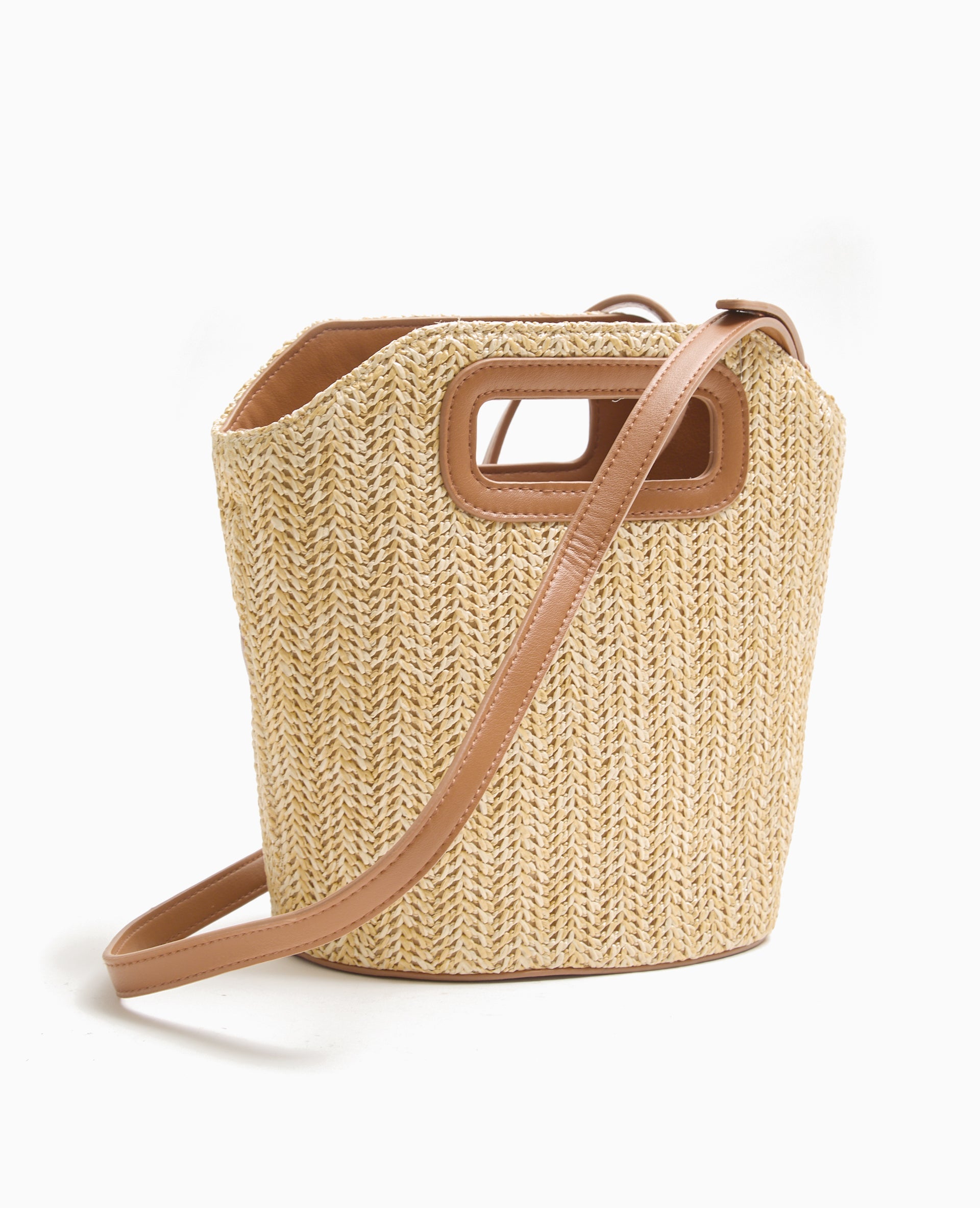 Sac en raphia et simili cuir