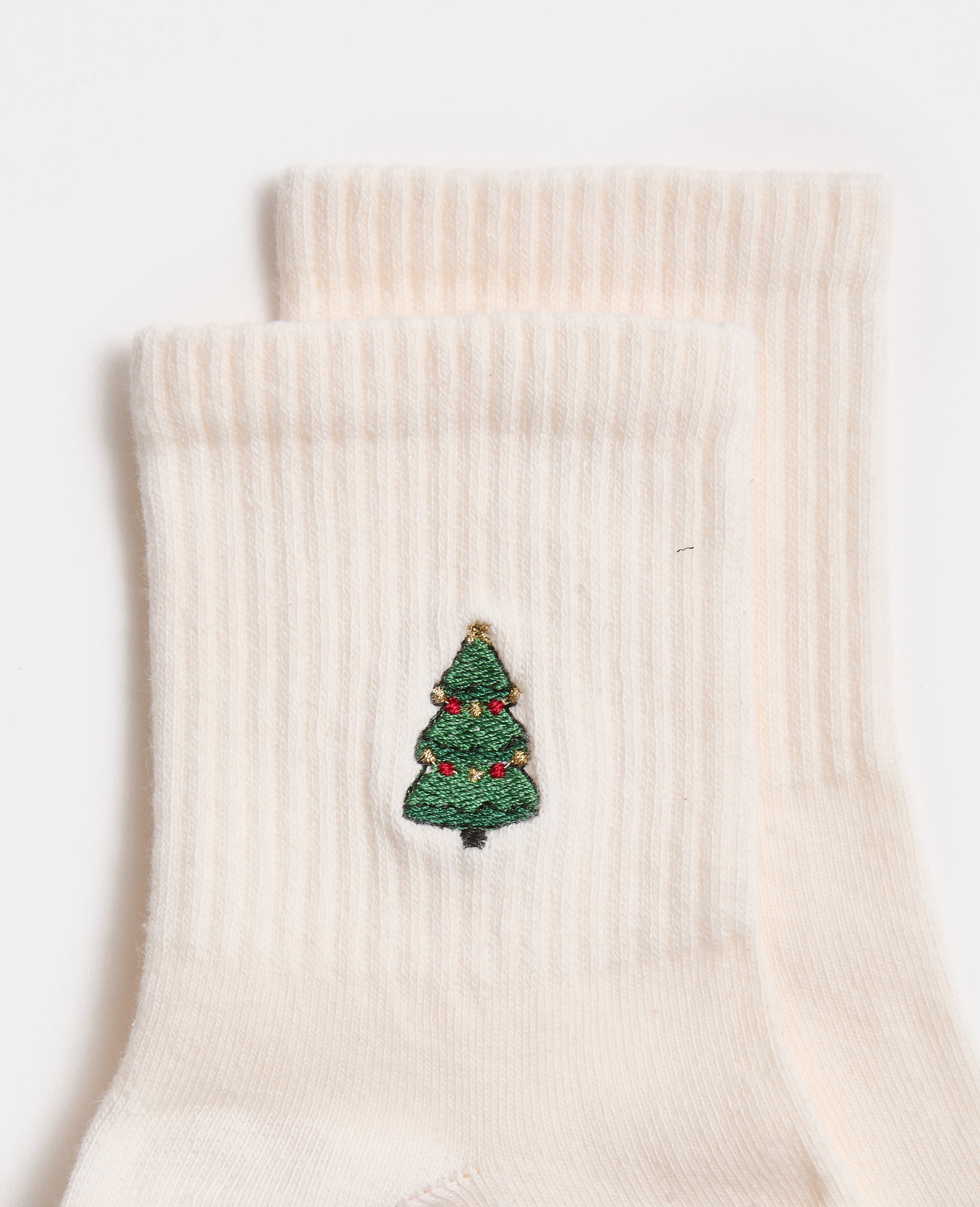 Paire de chaussettes avec broderie sapin de Noël