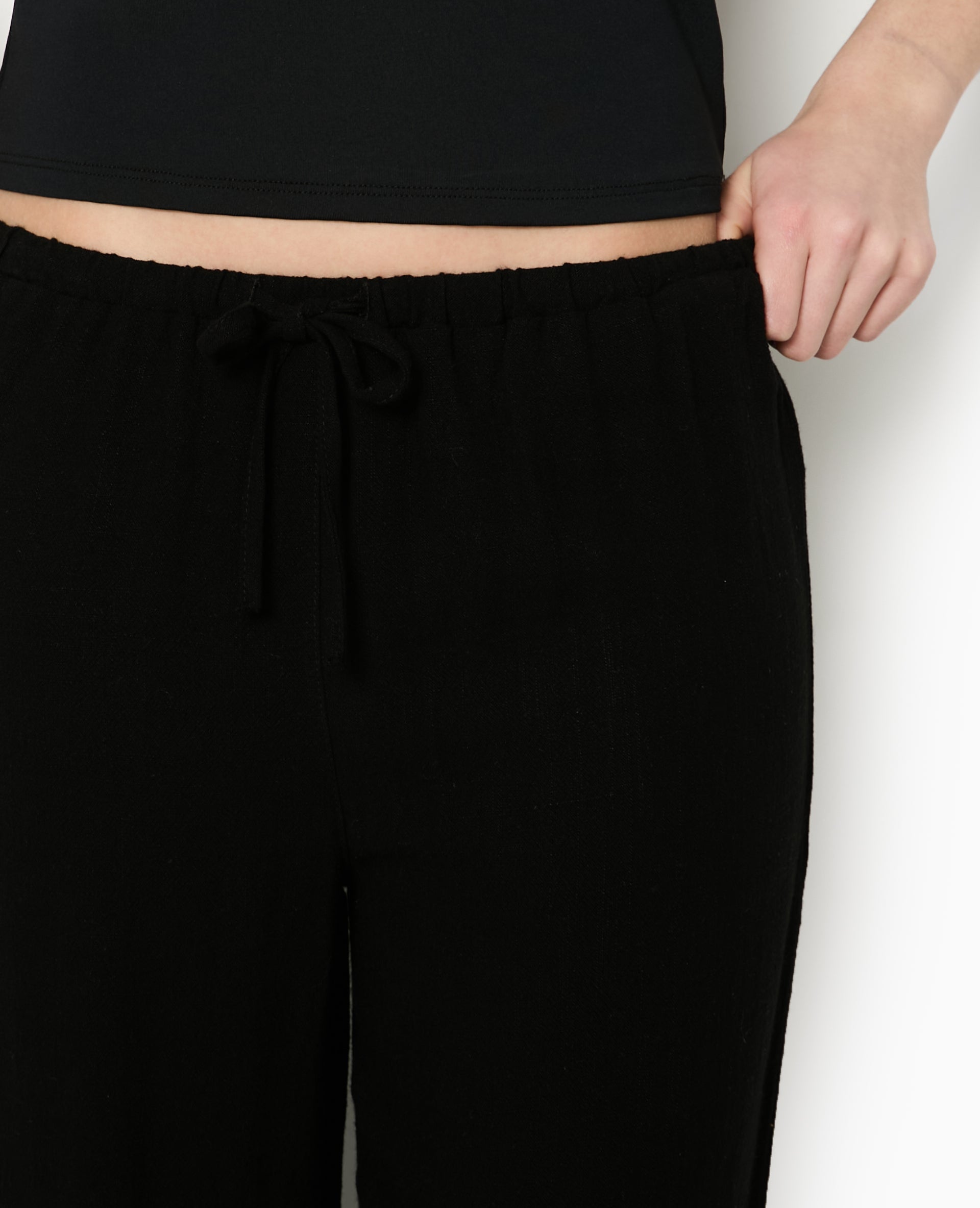 Pantalon large et droit avec taille élastiquée