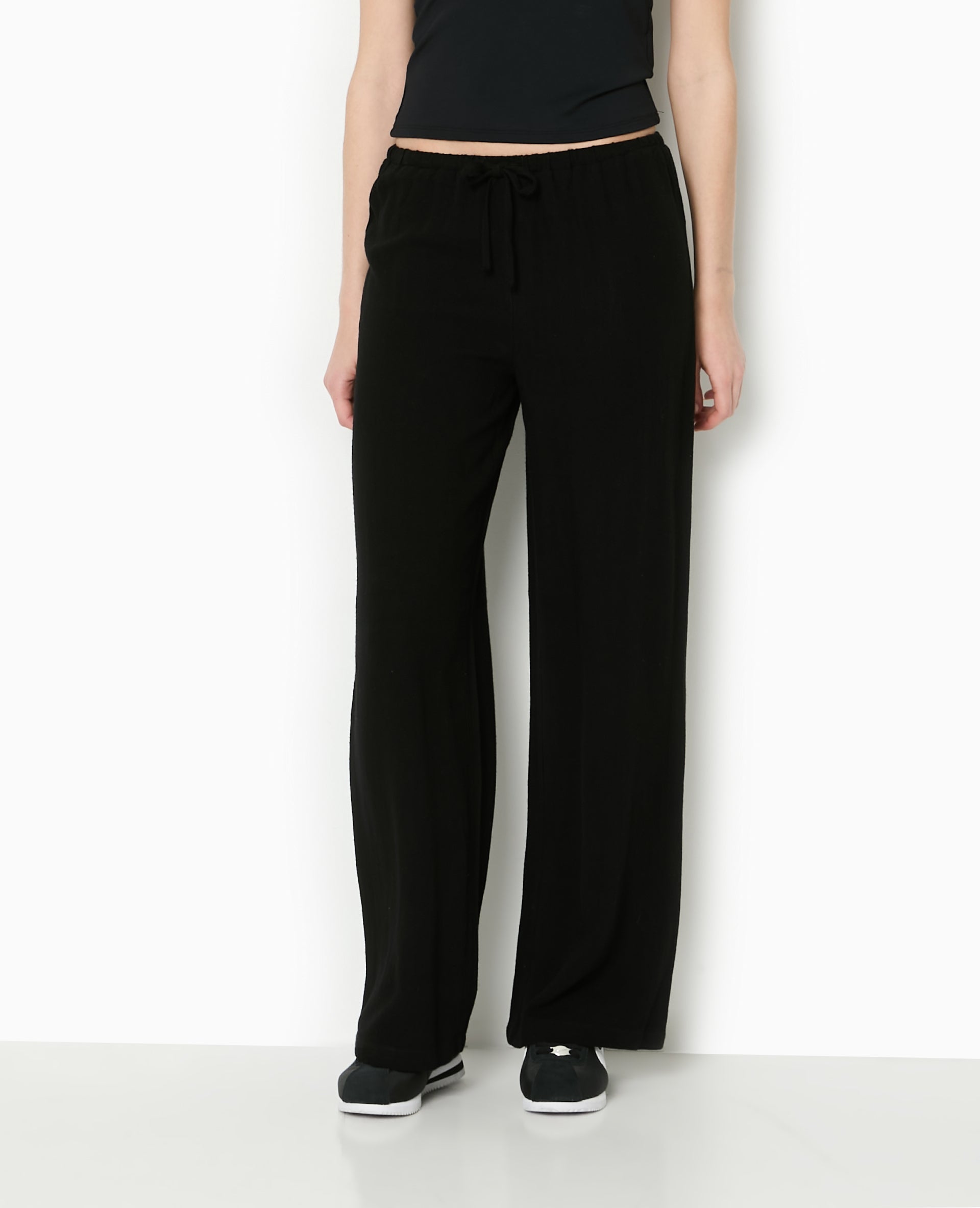 Pantalon large et droit avec taille élastiquée