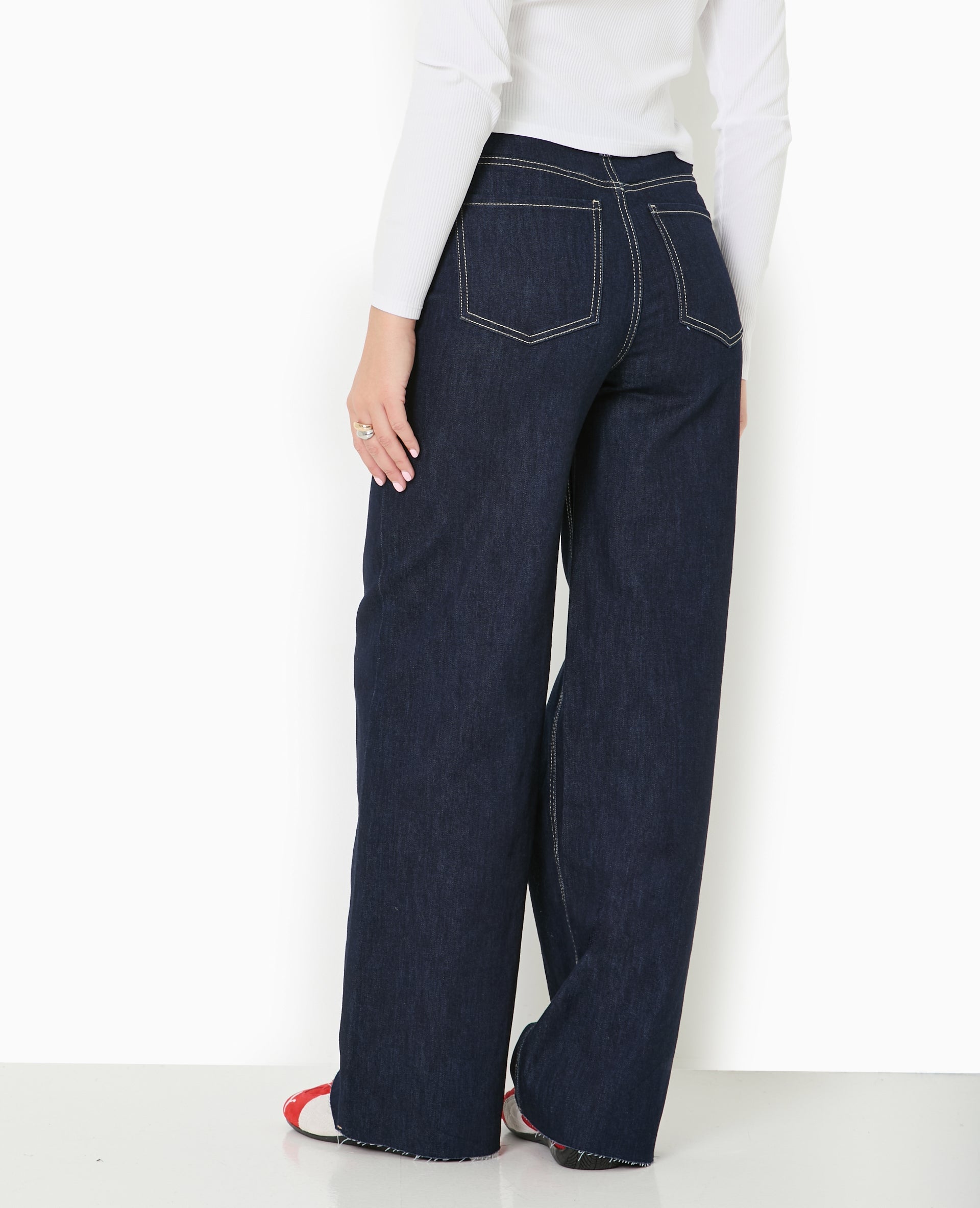 J71-1 / Jean wide taille haute avec bas coupés