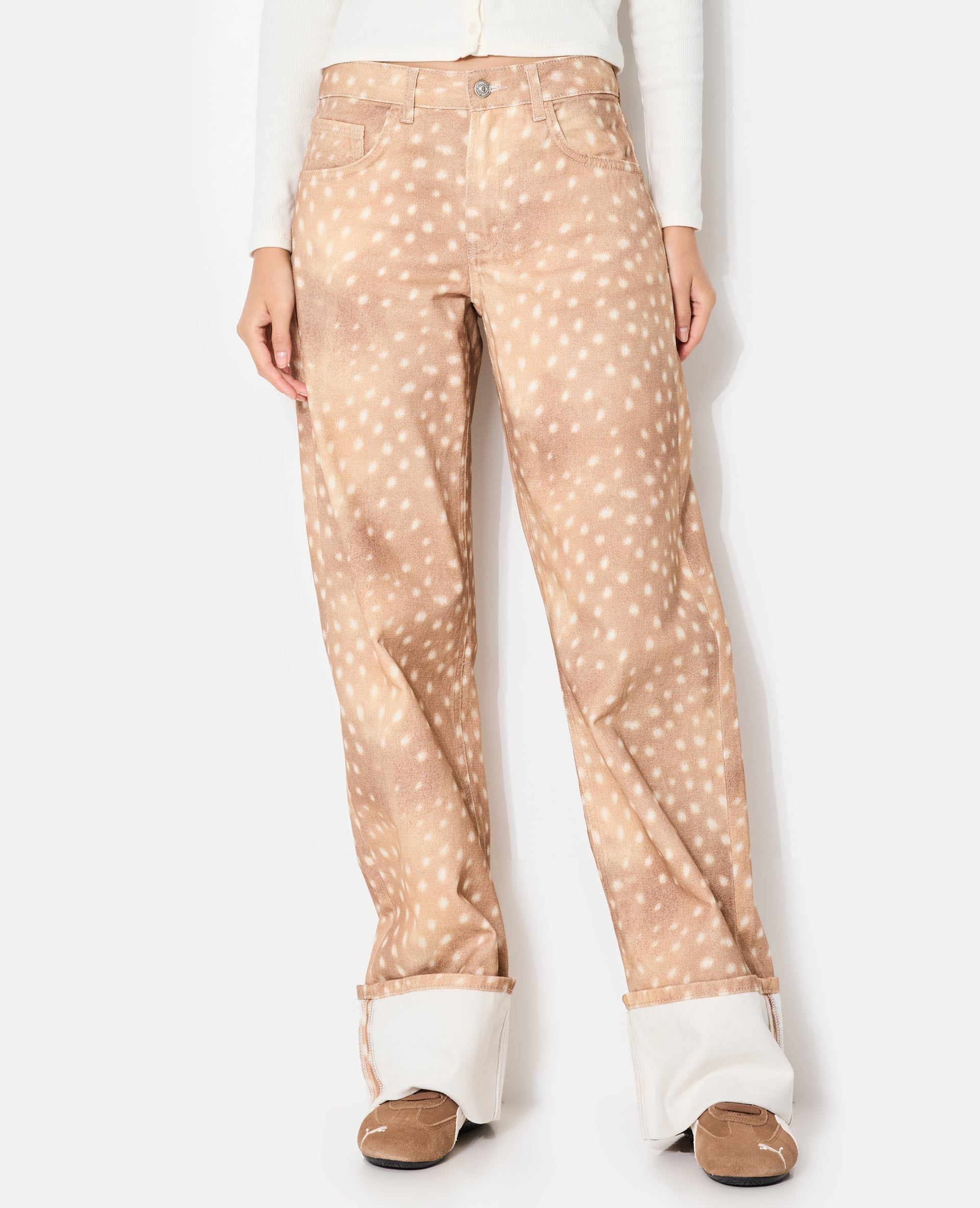 Jean droit avec grand revers motif faon