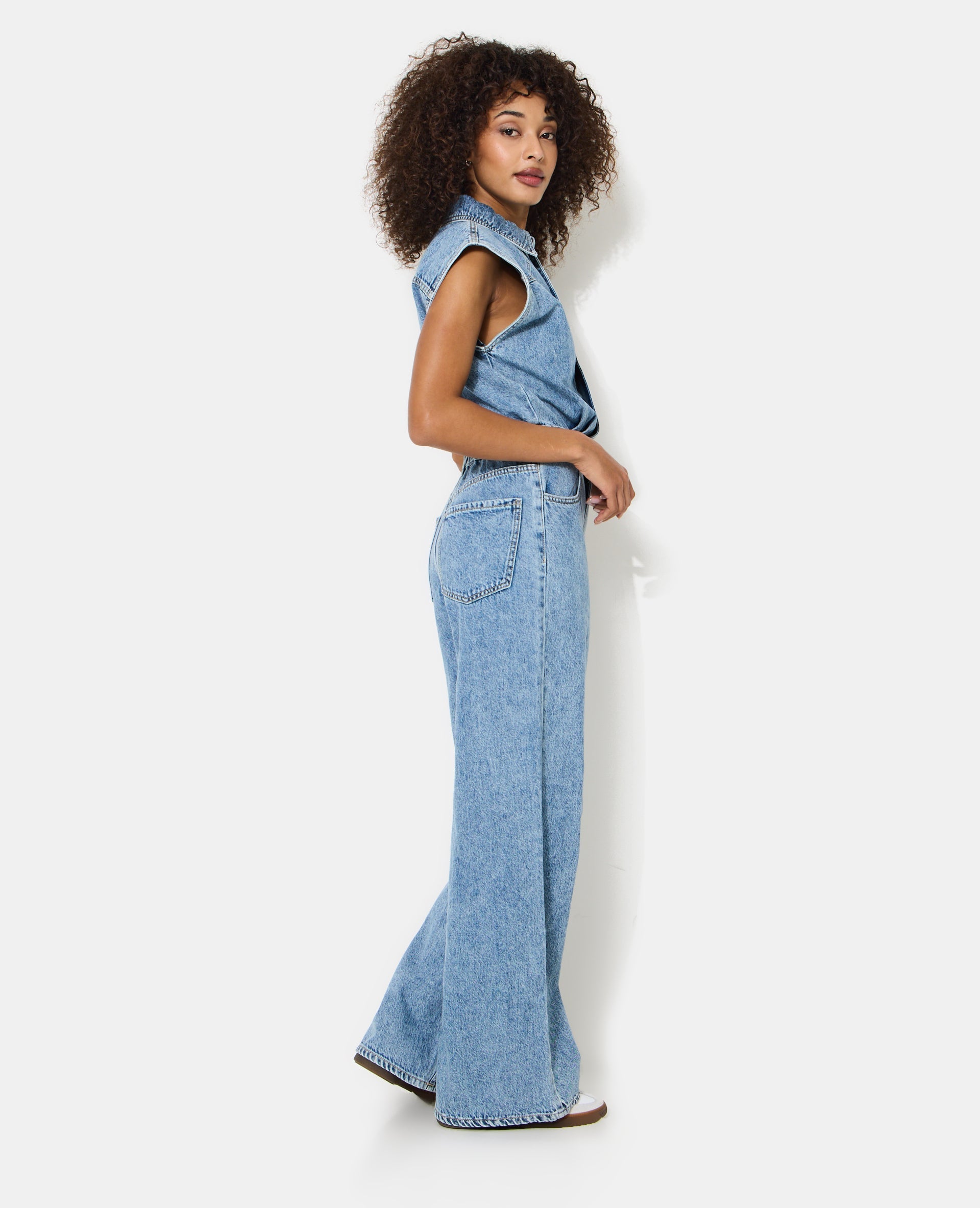 Combinaison en jean sans manches