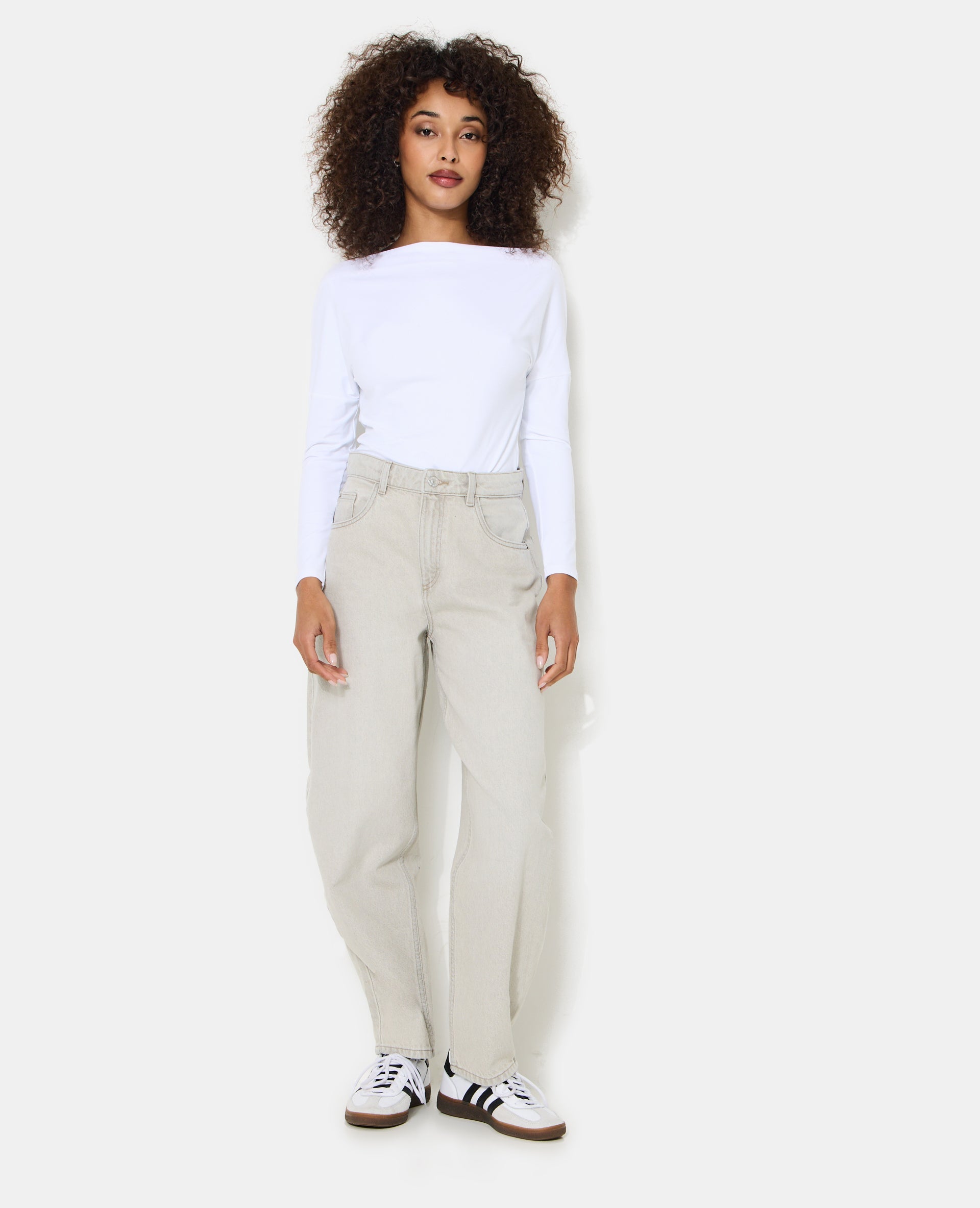 Jean barrel taille haute